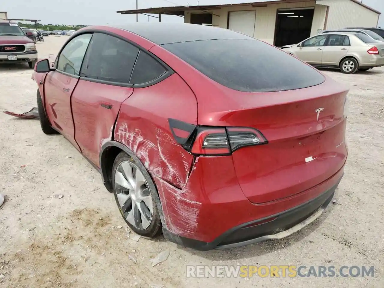 3 Photograph of a damaged car 5YJYGDEE8MF067916 TESLA MODEL Y 2021