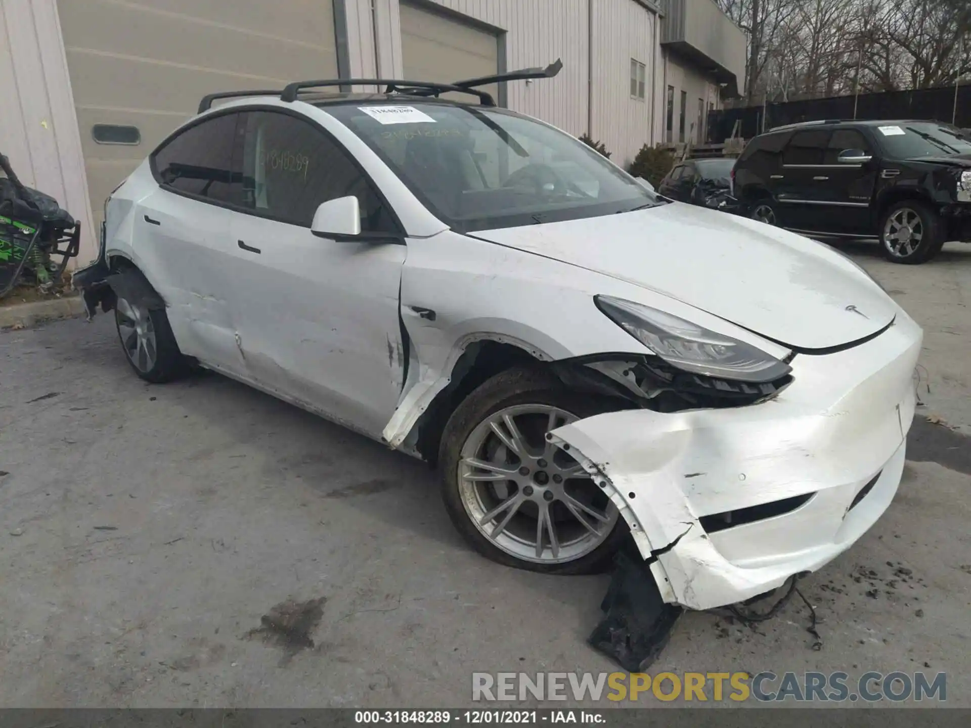 1 Photograph of a damaged car 5YJYGDEE8MF069861 TESLA MODEL Y 2021