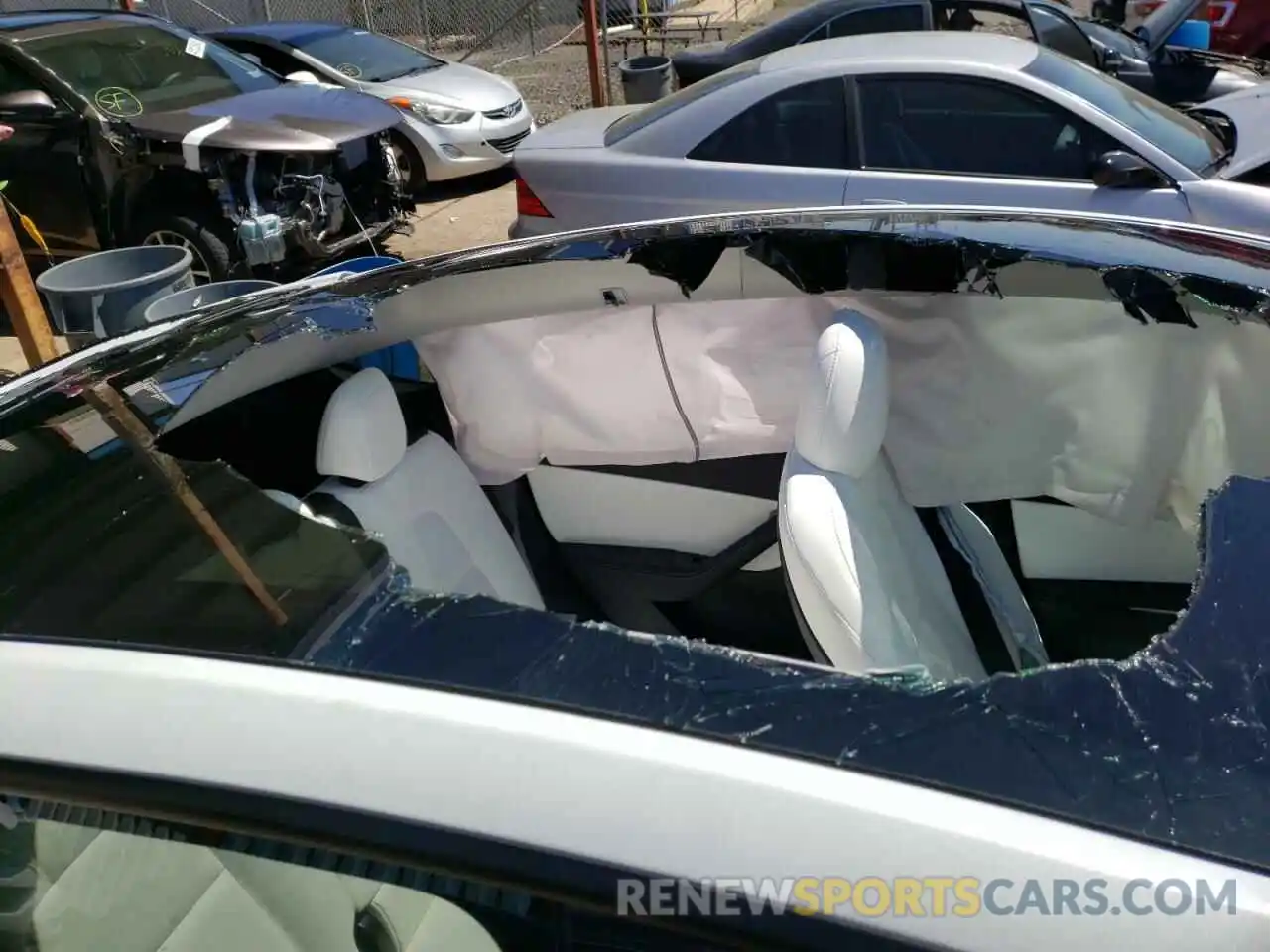 9 Photograph of a damaged car 5YJYGDEE8MF071433 TESLA MODEL Y 2021