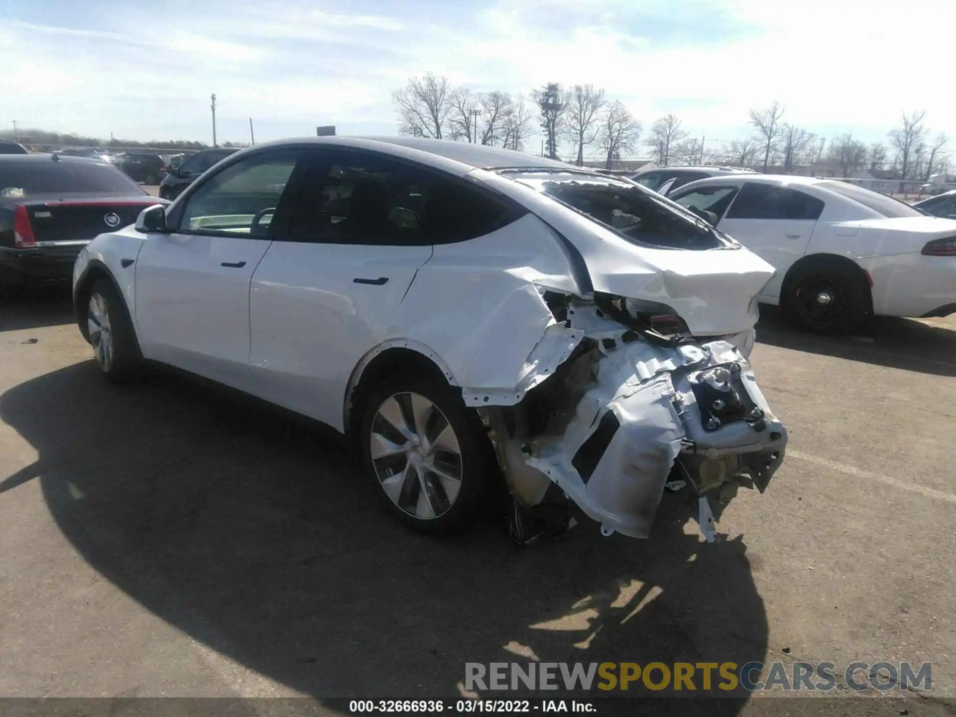 3 Photograph of a damaged car 5YJYGDEE8MF086773 TESLA MODEL Y 2021