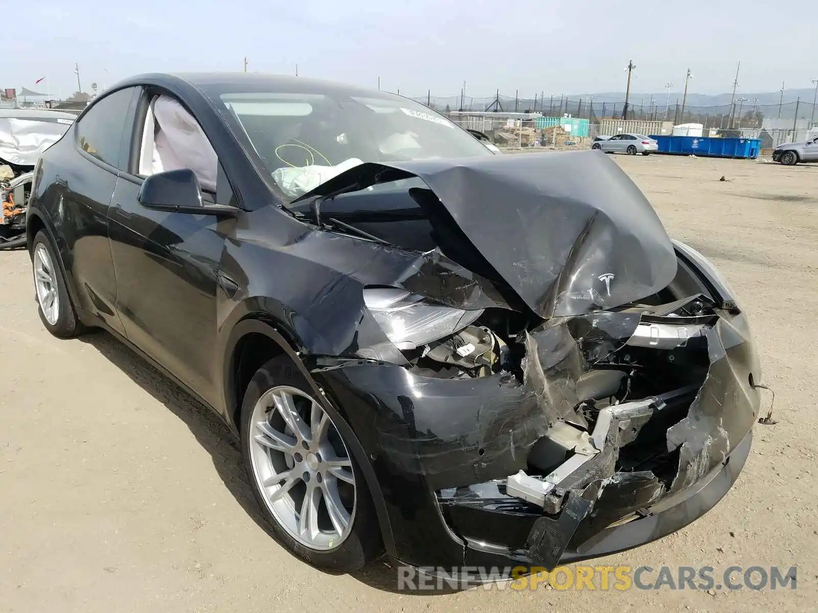 1 Photograph of a damaged car 5YJYGDEE8MF089348 TESLA MODEL Y 2021