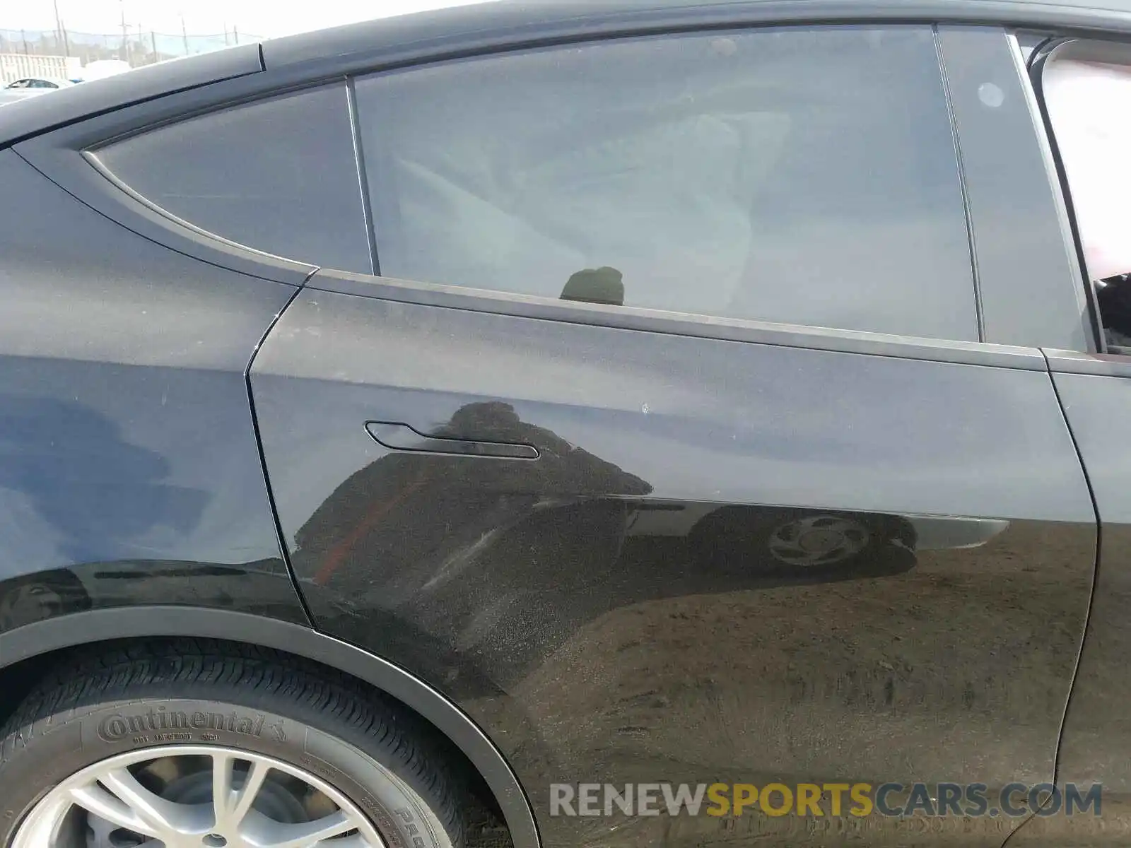 6 Photograph of a damaged car 5YJYGDEE8MF089348 TESLA MODEL Y 2021