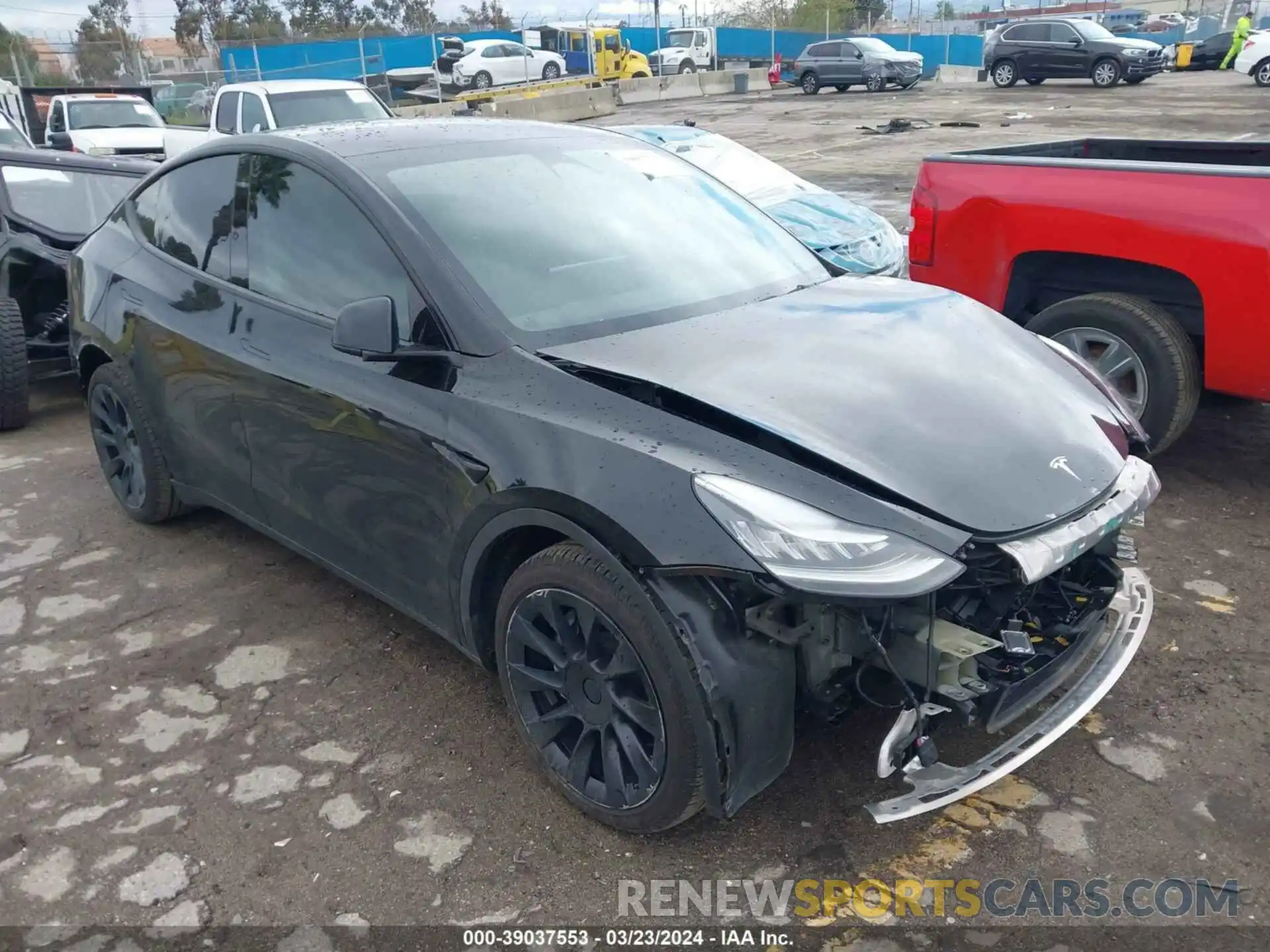 6 Photograph of a damaged car 5YJYGDEE8MF092444 TESLA MODEL Y 2021