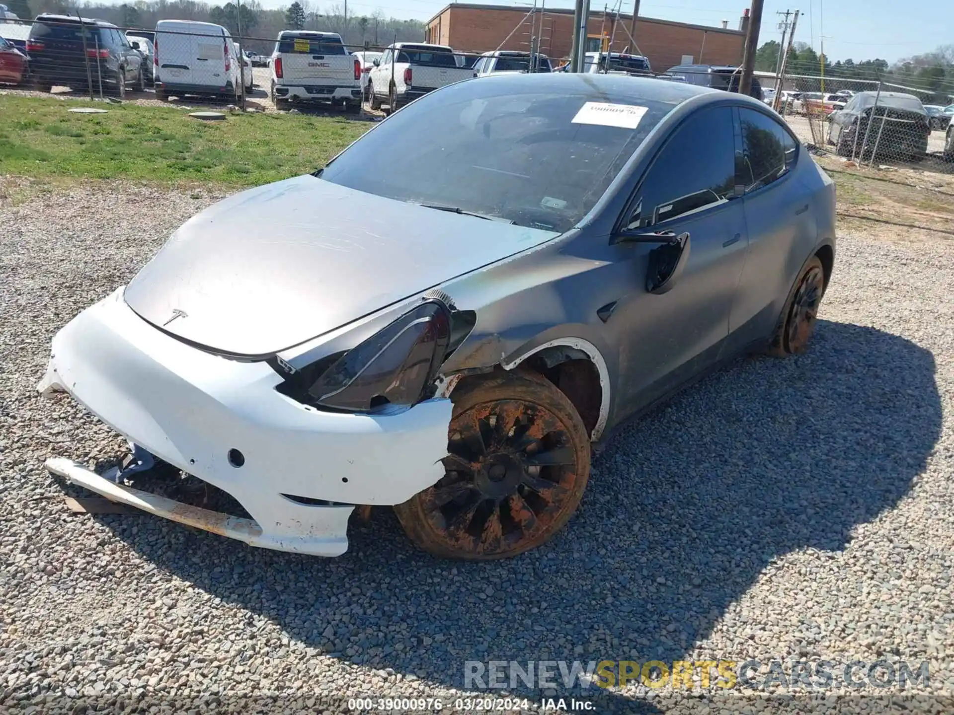 2 Photograph of a damaged car 5YJYGDEE8MF092606 TESLA MODEL Y 2021