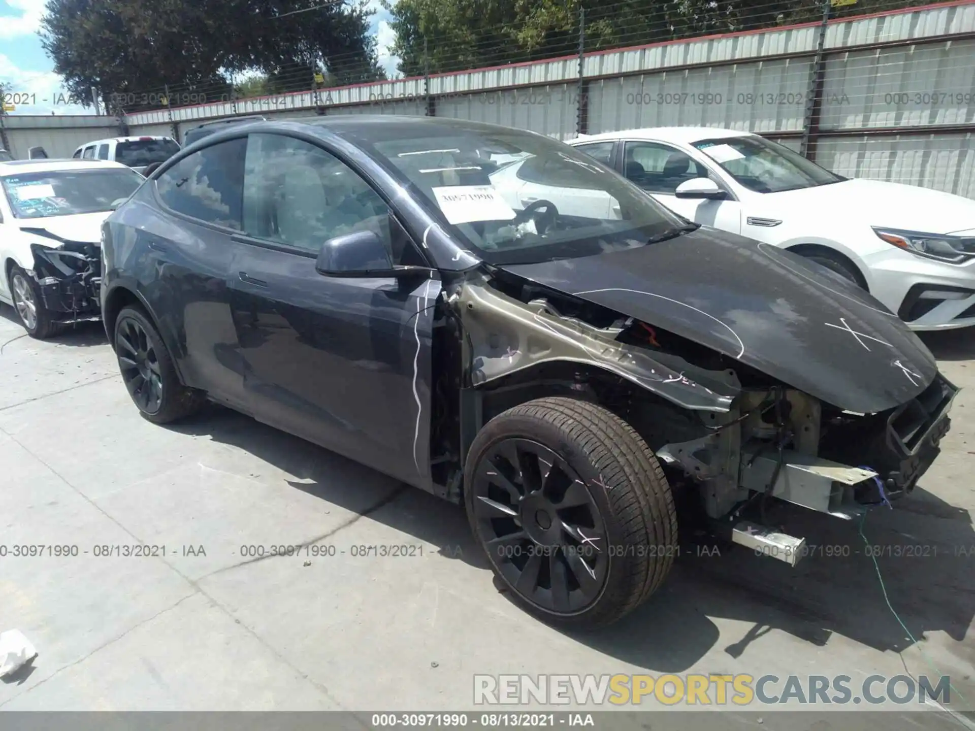 1 Photograph of a damaged car 5YJYGDEE8MF094033 TESLA MODEL Y 2021