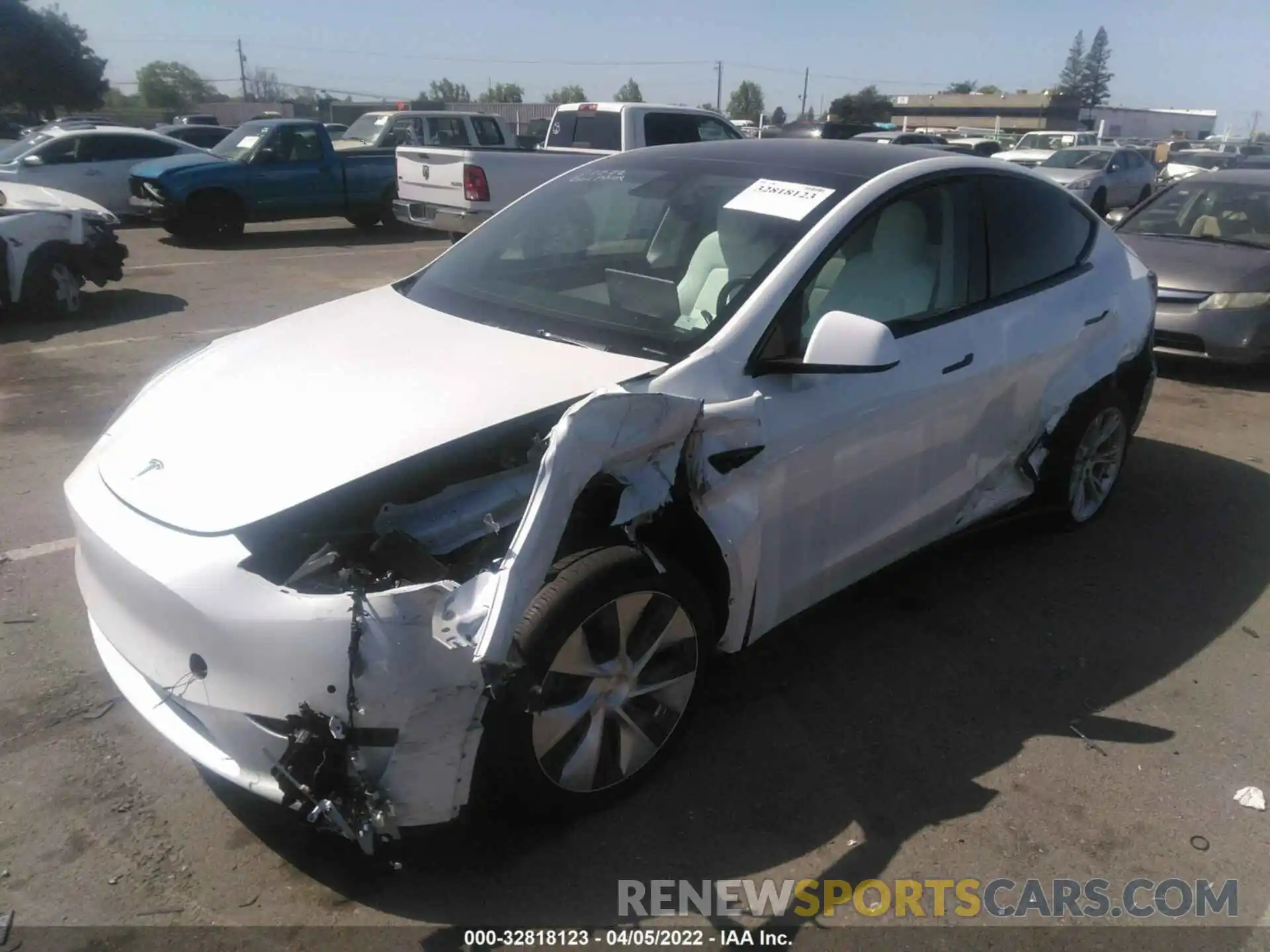 2 Photograph of a damaged car 5YJYGDEE8MF098695 TESLA MODEL Y 2021