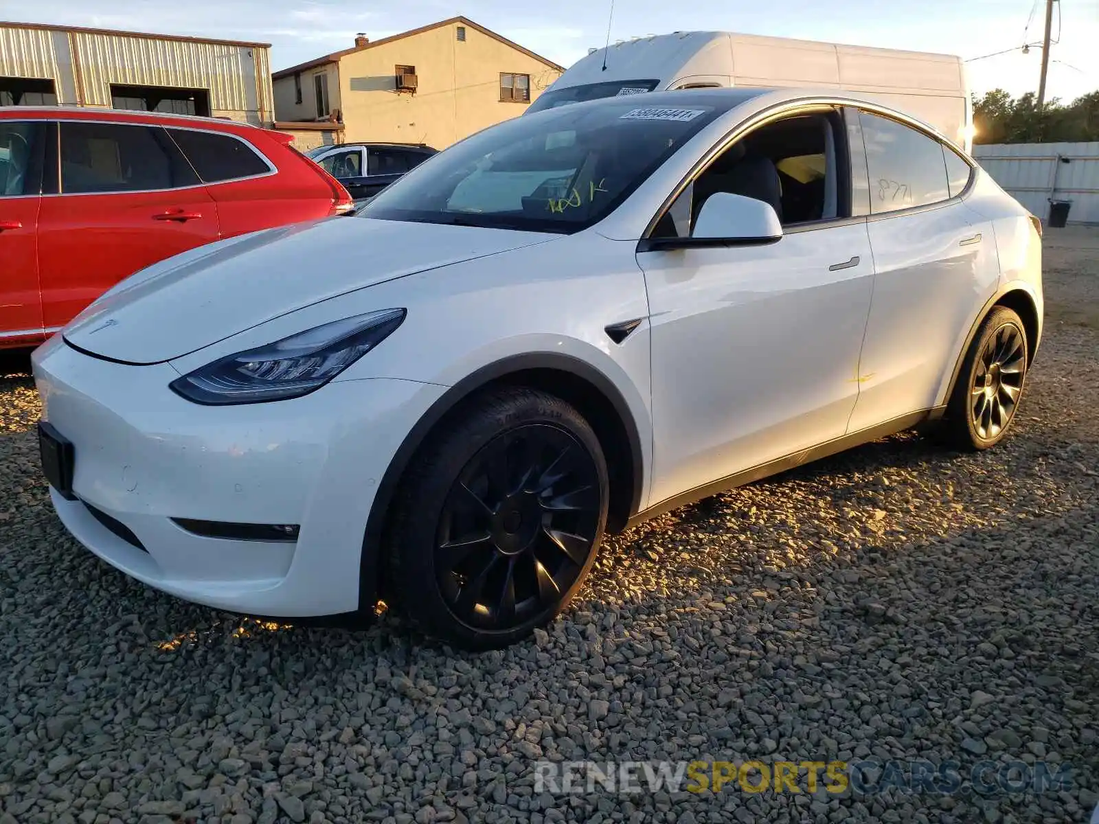 2 Photograph of a damaged car 5YJYGDEE8MF115446 TESLA MODEL Y 2021