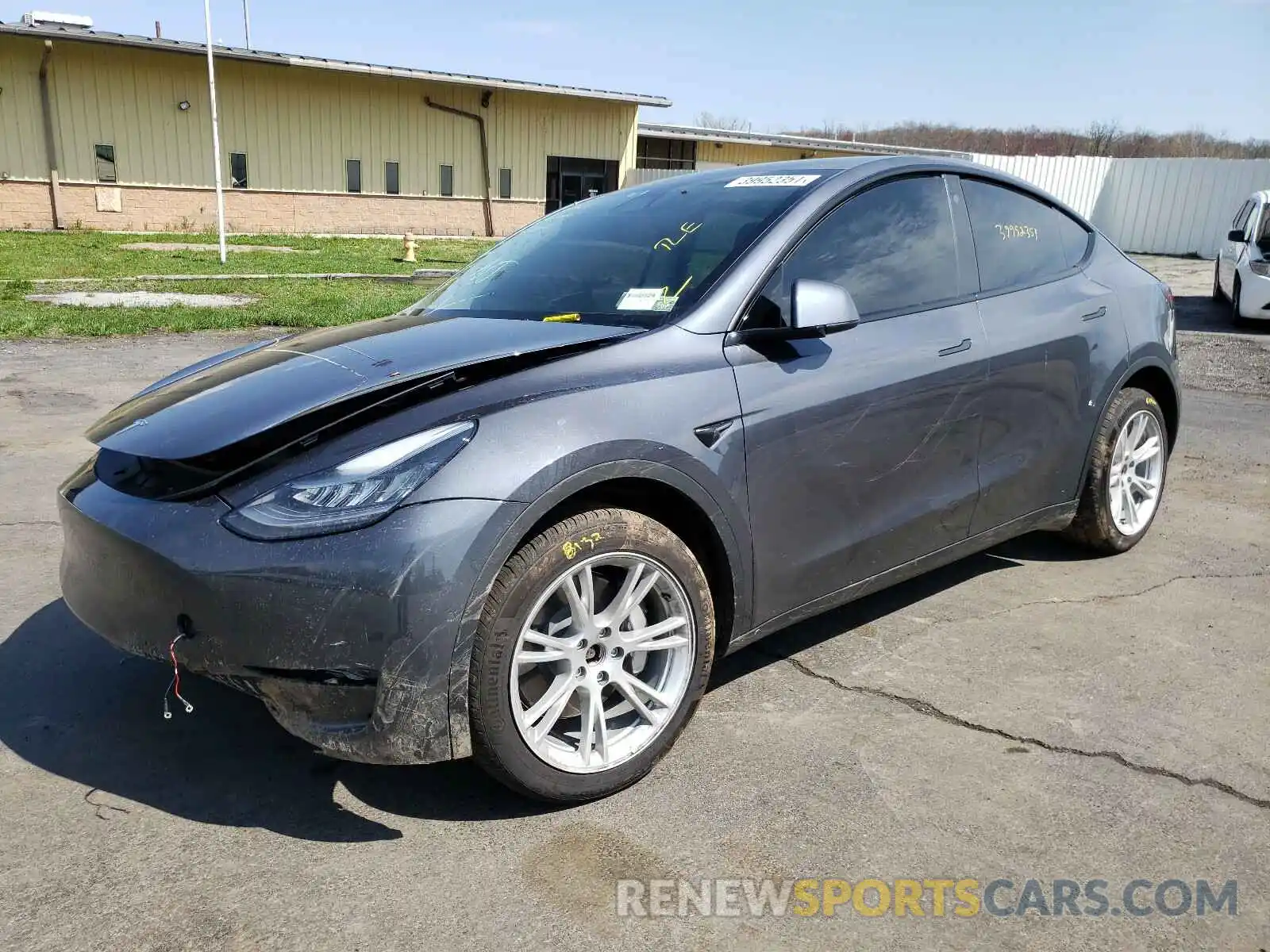 2 Photograph of a damaged car 5YJYGDEE8MF131243 TESLA MODEL Y 2021