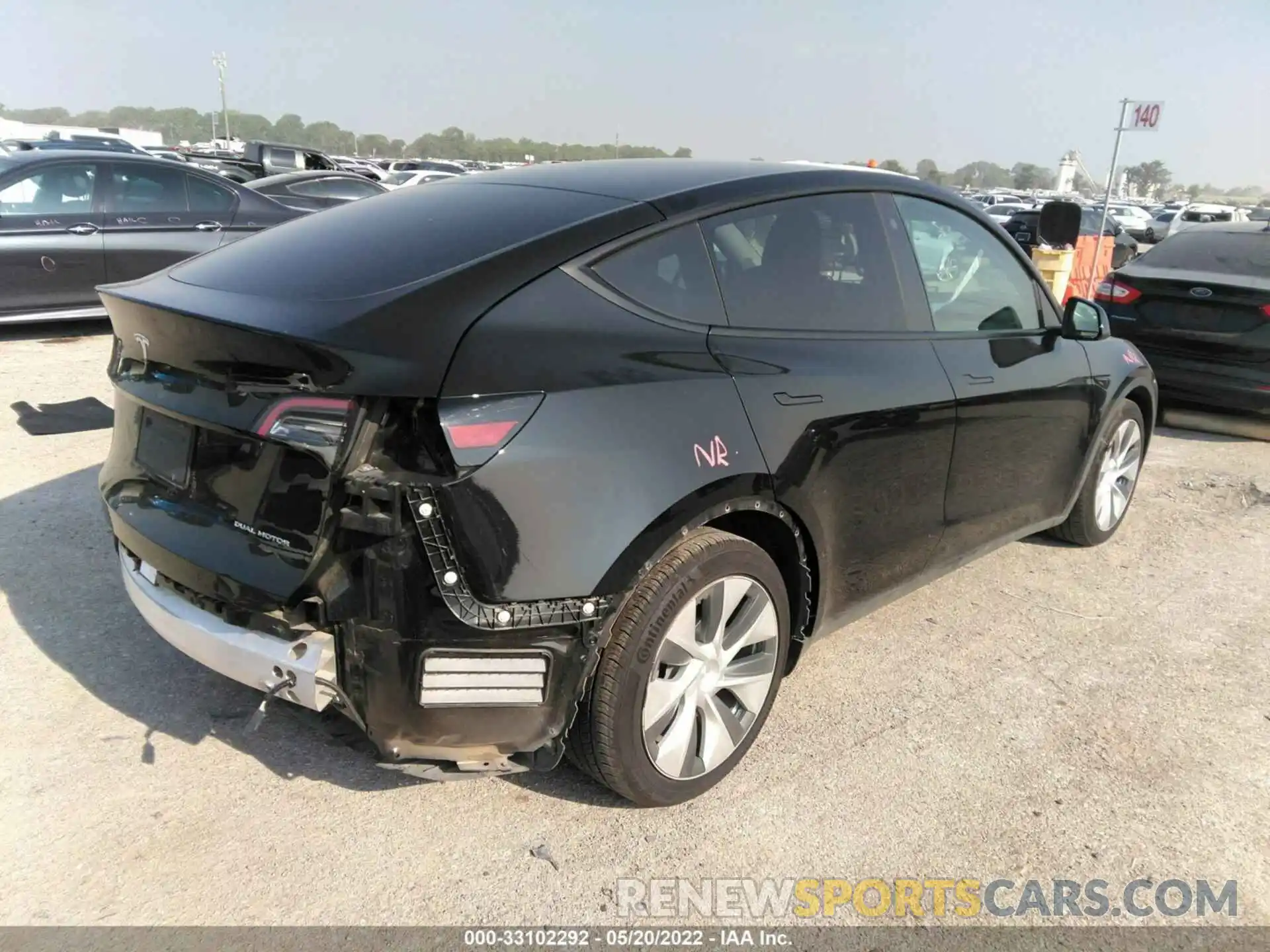 4 Photograph of a damaged car 5YJYGDEE8MF142050 TESLA MODEL Y 2021