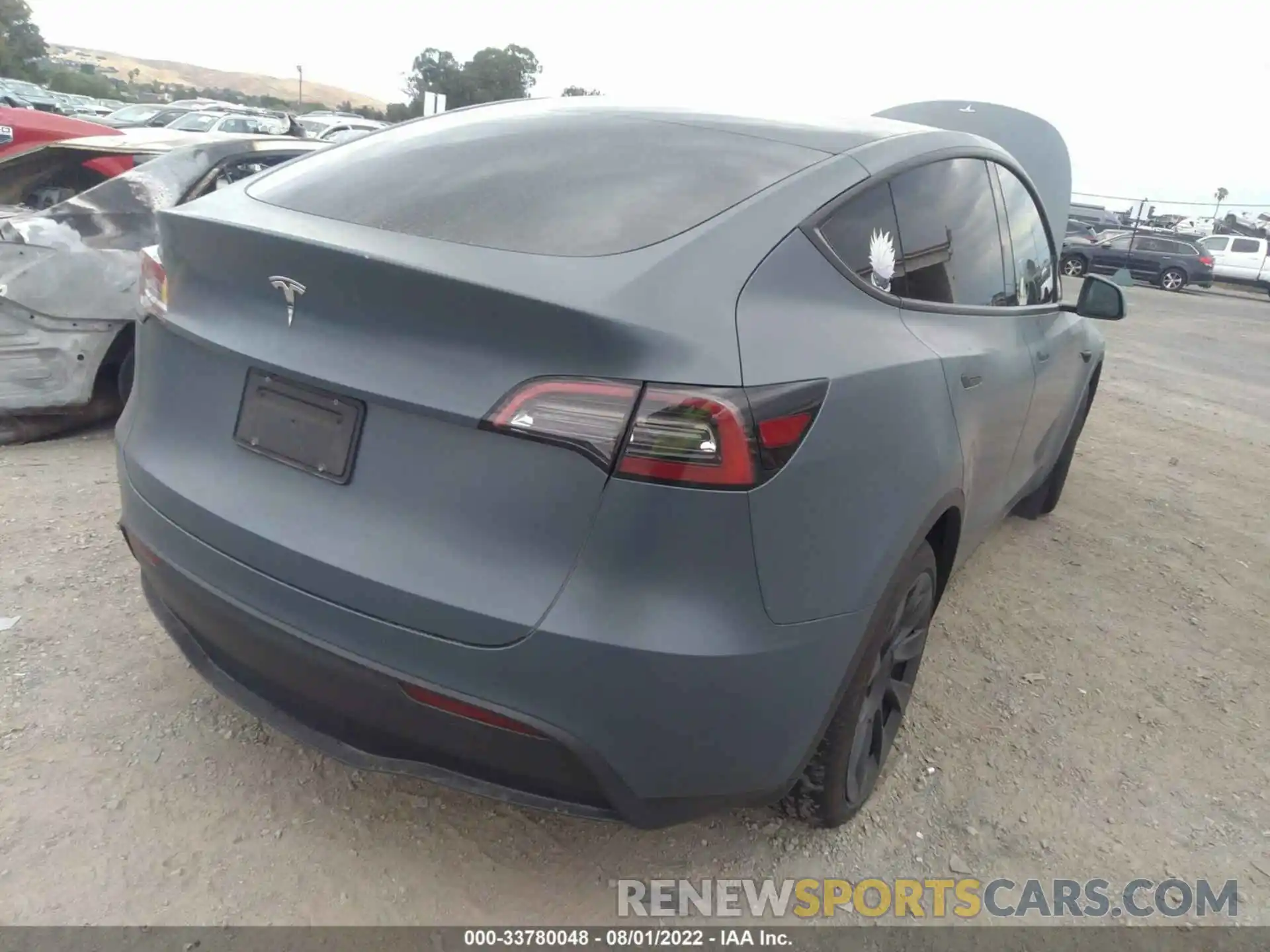 4 Photograph of a damaged car 5YJYGDEE8MF154053 TESLA MODEL Y 2021