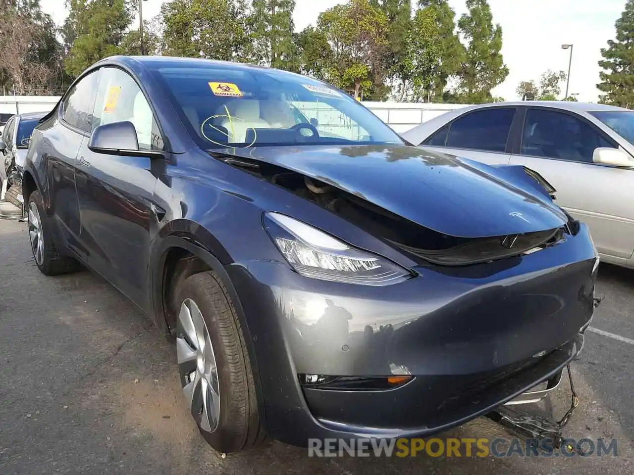 1 Photograph of a damaged car 5YJYGDEE8MF158510 TESLA MODEL Y 2021