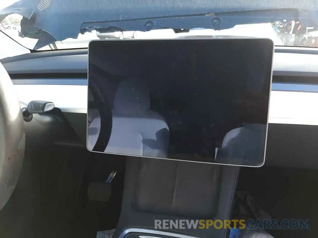 9 Photograph of a damaged car 5YJYGDEE8MF158510 TESLA MODEL Y 2021