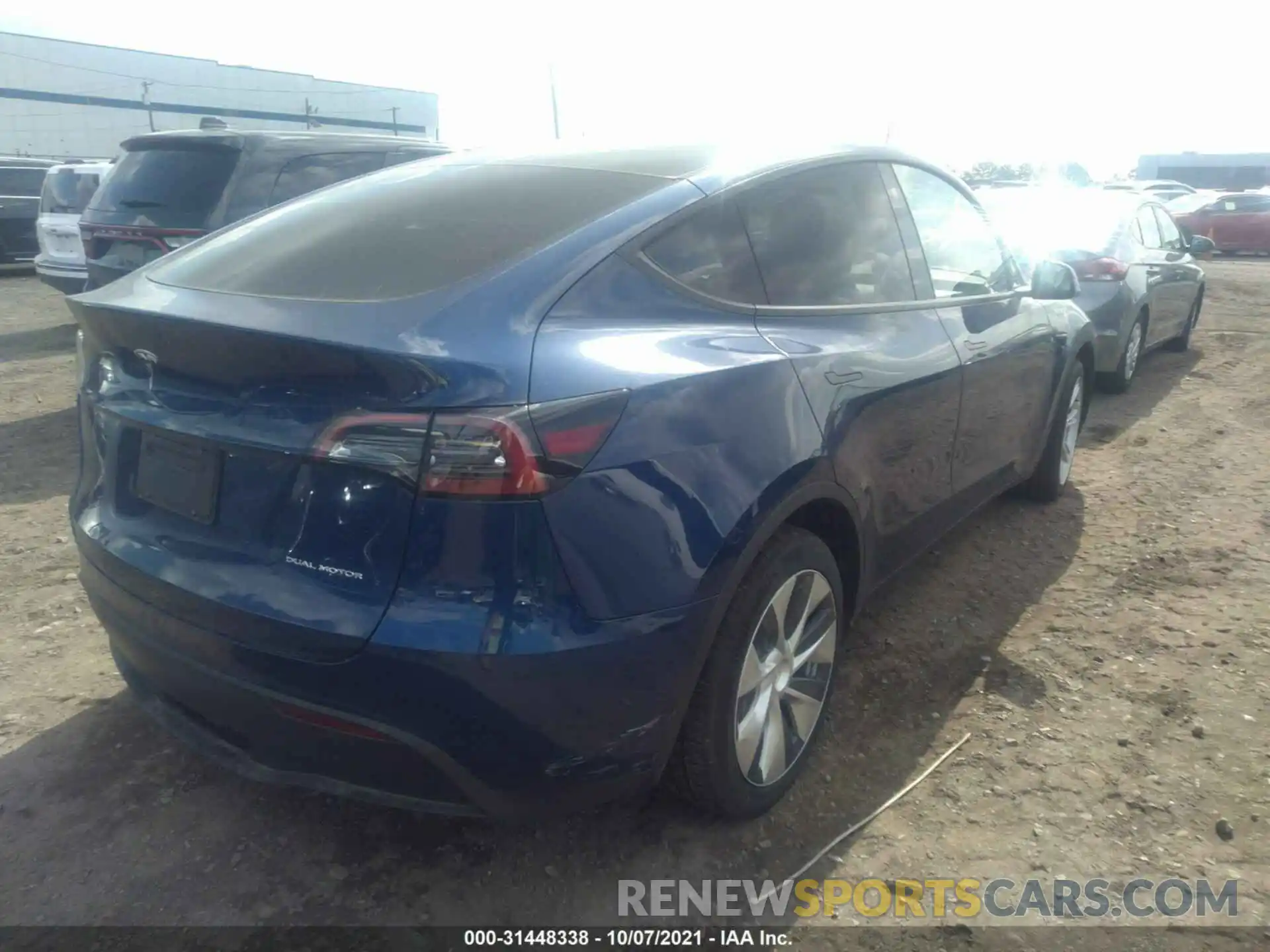 4 Photograph of a damaged car 5YJYGDEE8MF179423 TESLA MODEL Y 2021