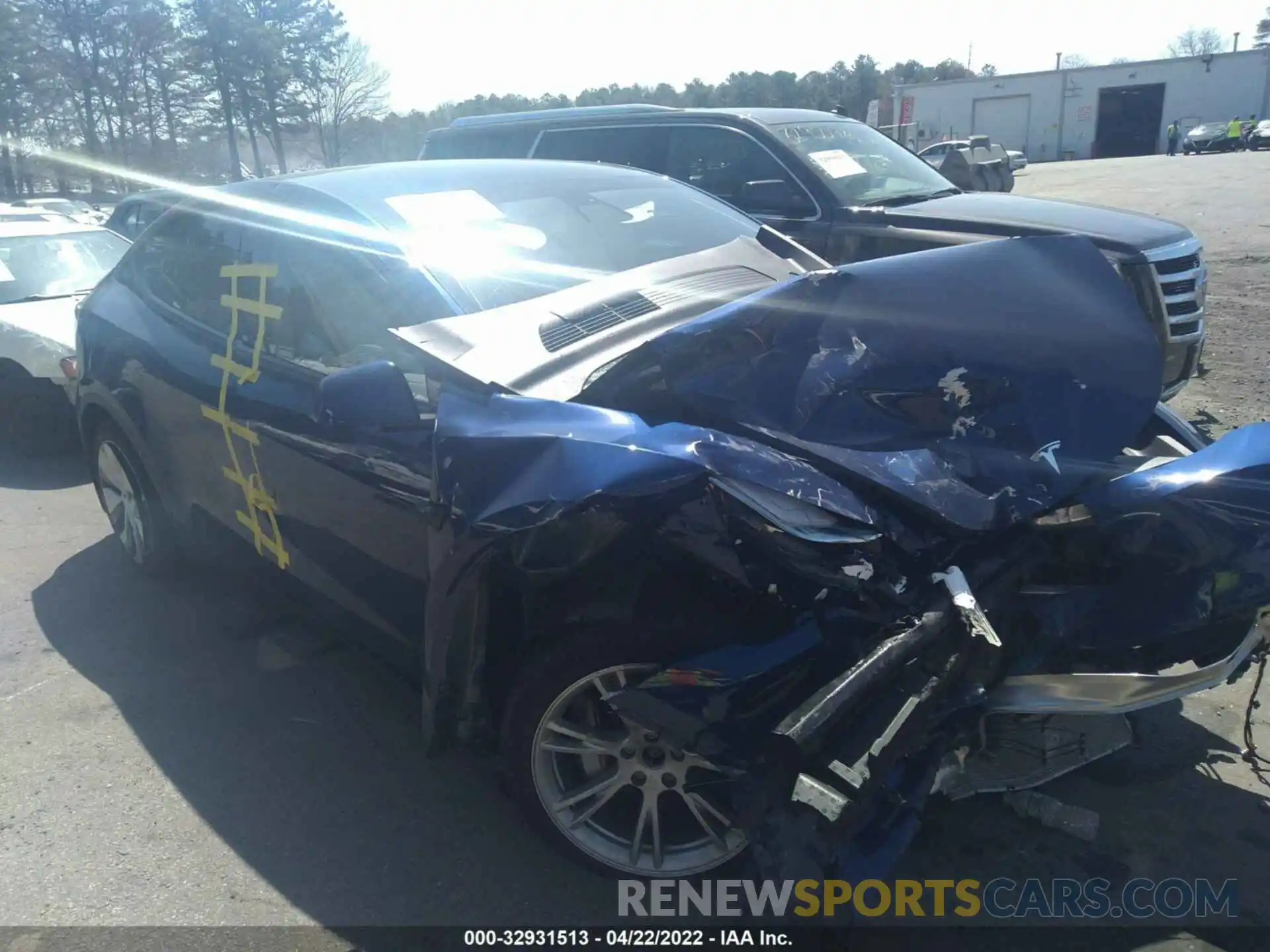 1 Photograph of a damaged car 5YJYGDEE8MF180197 TESLA MODEL Y 2021