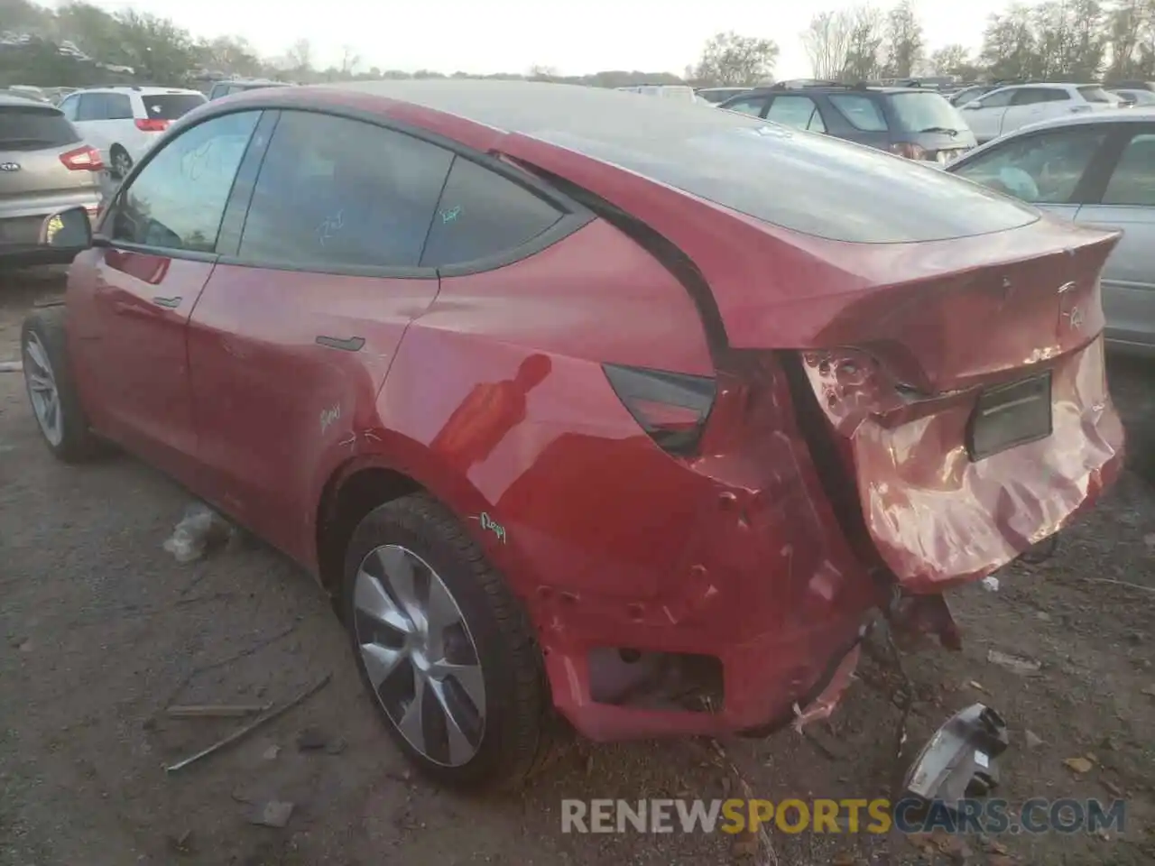 3 Photograph of a damaged car 5YJYGDEE8MF185108 TESLA MODEL Y 2021