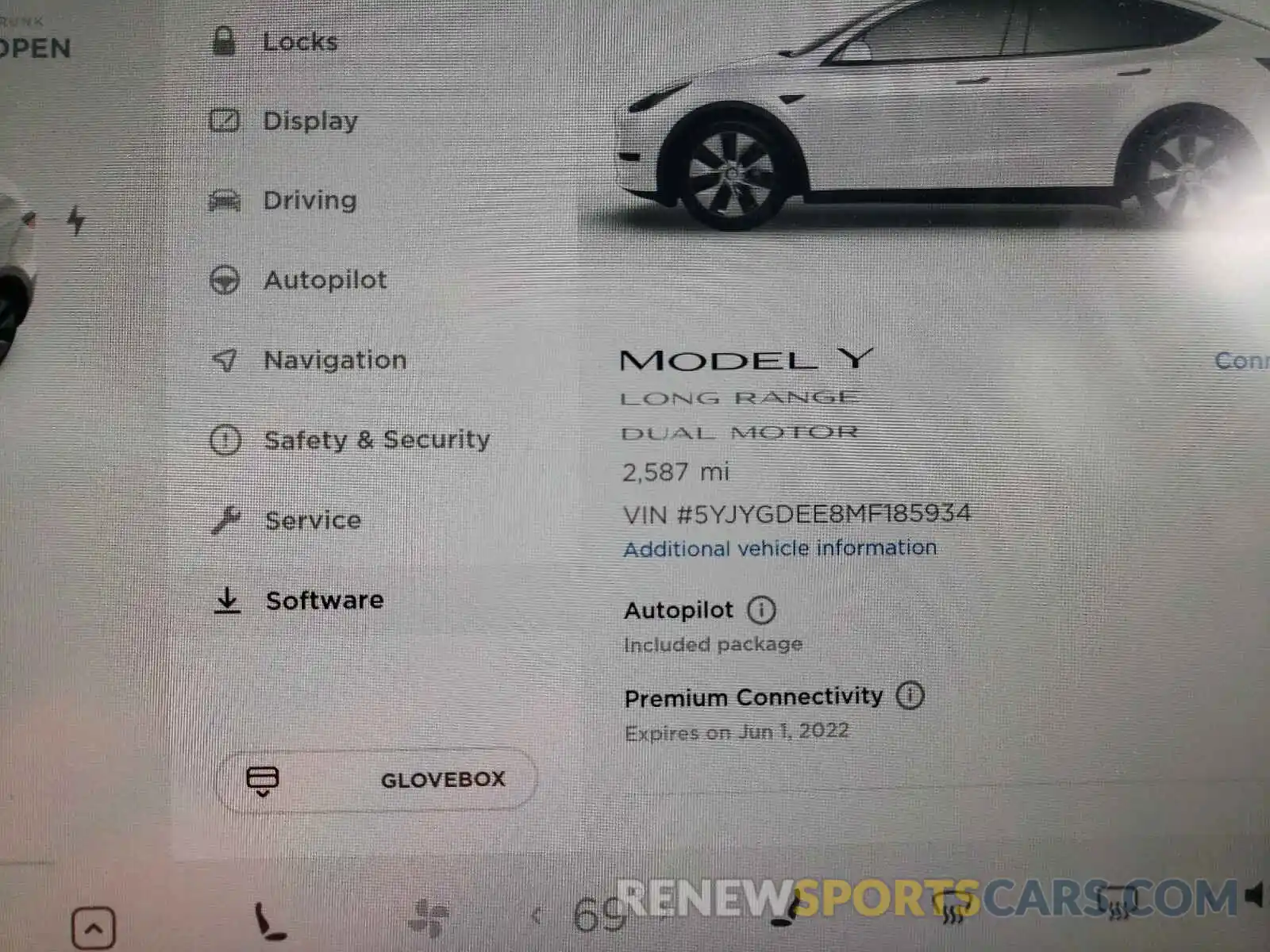 8 Photograph of a damaged car 5YJYGDEE8MF185934 TESLA MODEL Y 2021