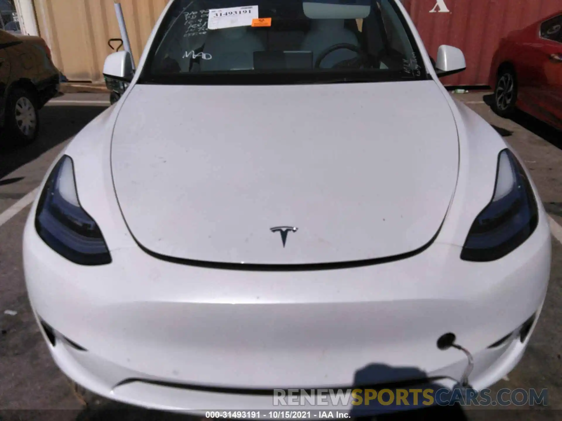 10 Photograph of a damaged car 5YJYGDEE8MF189255 TESLA MODEL Y 2021