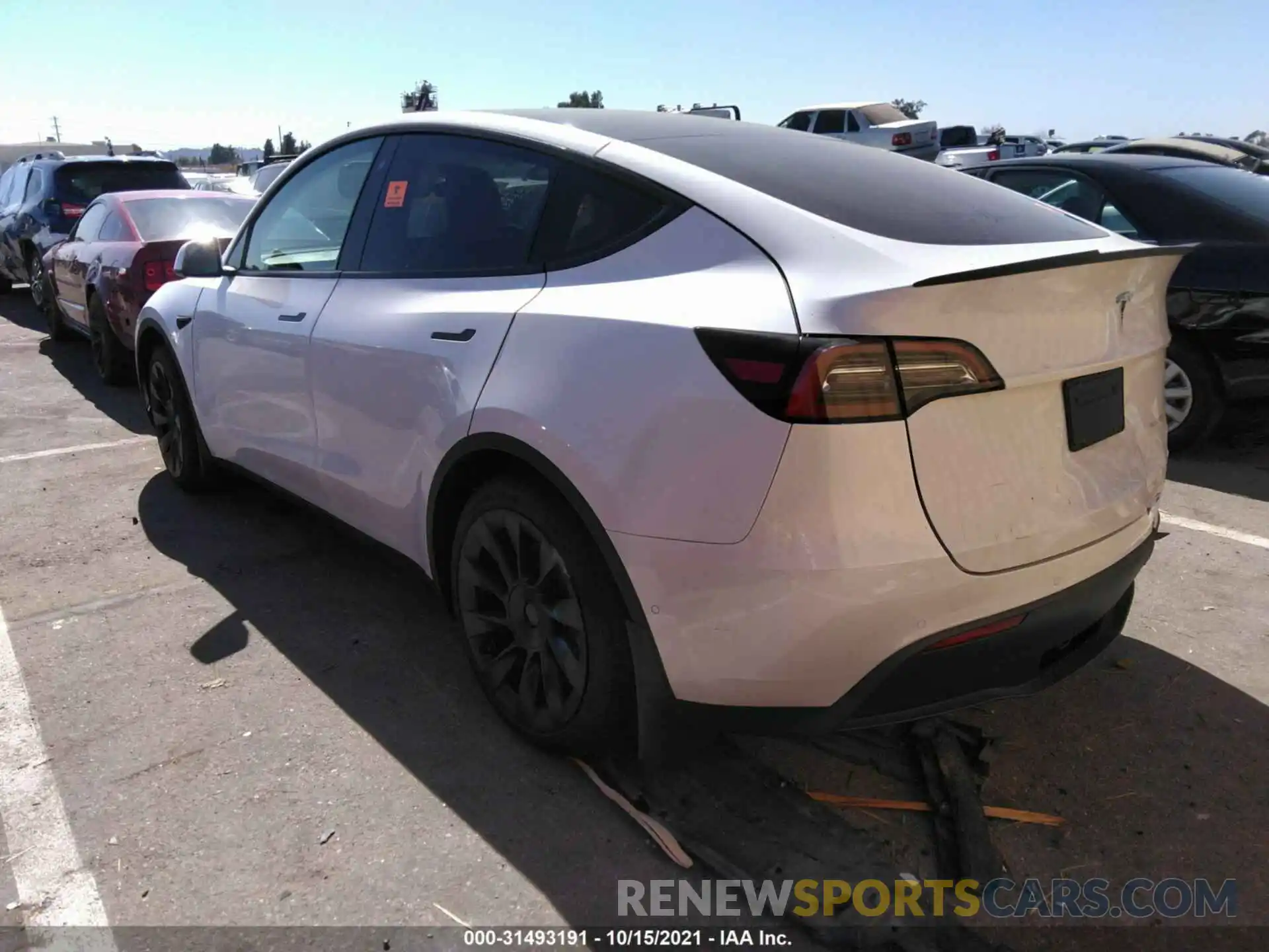 3 Photograph of a damaged car 5YJYGDEE8MF189255 TESLA MODEL Y 2021