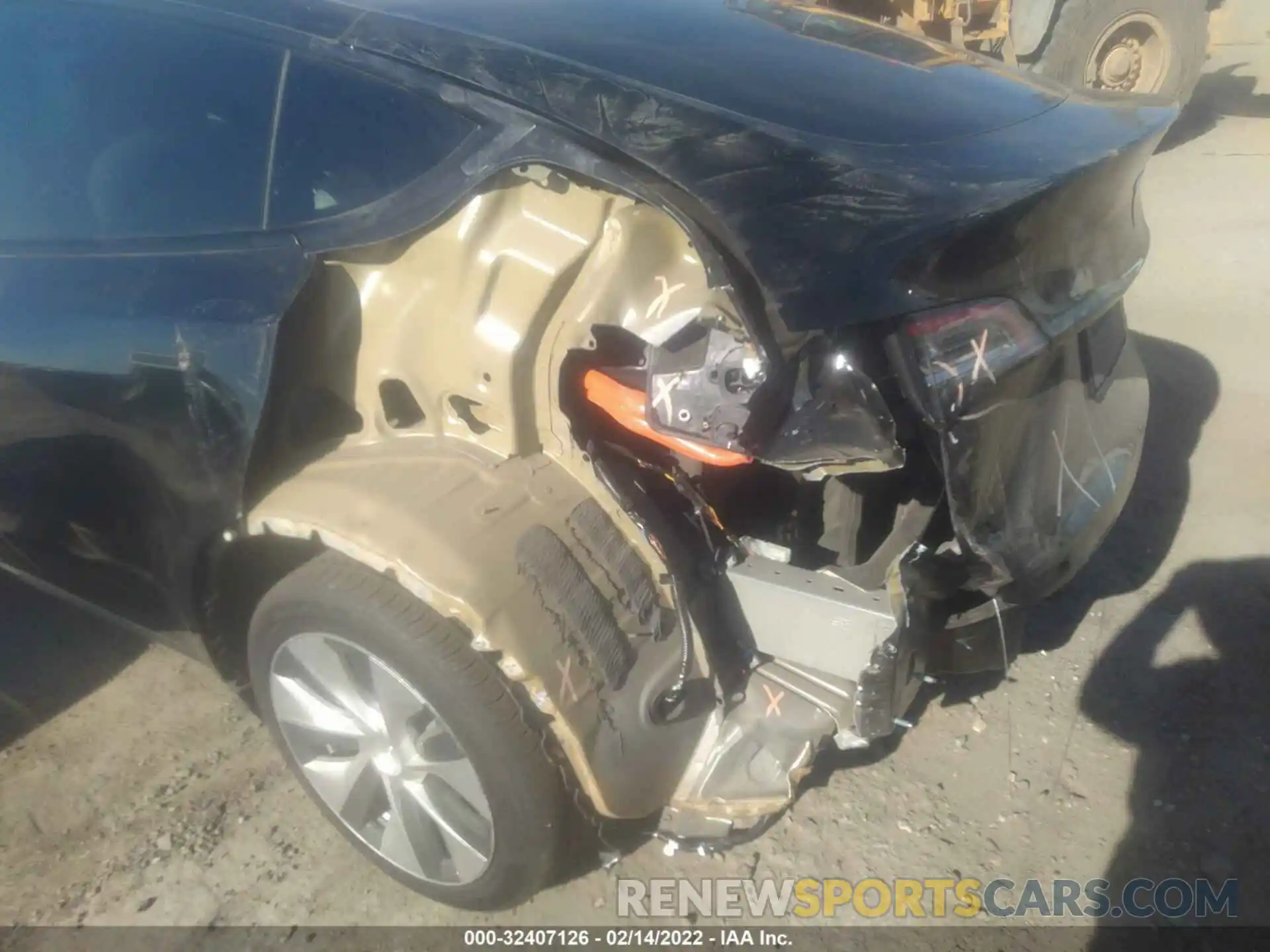 6 Photograph of a damaged car 5YJYGDEE8MF189756 TESLA MODEL Y 2021