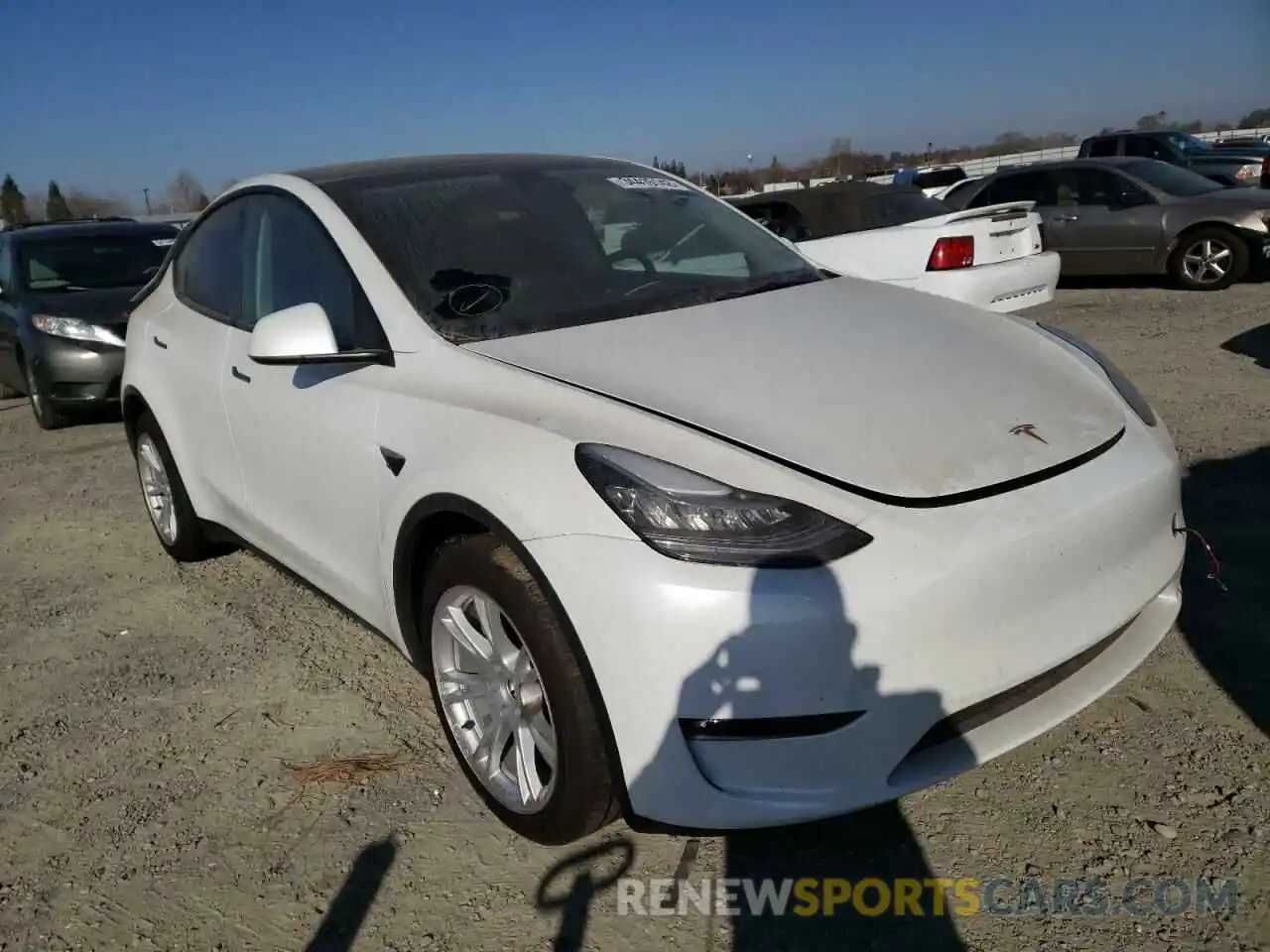 1 Photograph of a damaged car 5YJYGDEE8MF200805 TESLA MODEL Y 2021