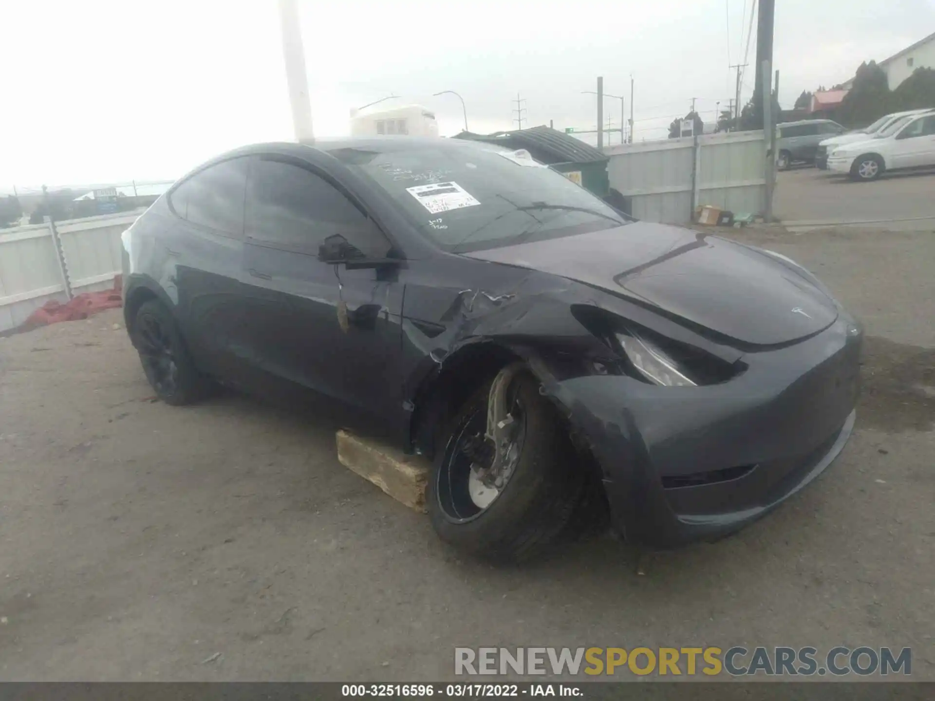 1 Photograph of a damaged car 5YJYGDEE8MF203560 TESLA MODEL Y 2021