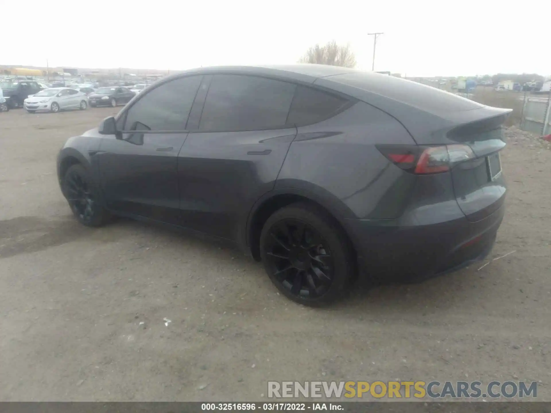 3 Фотография поврежденного автомобиля 5YJYGDEE8MF203560 TESLA MODEL Y 2021