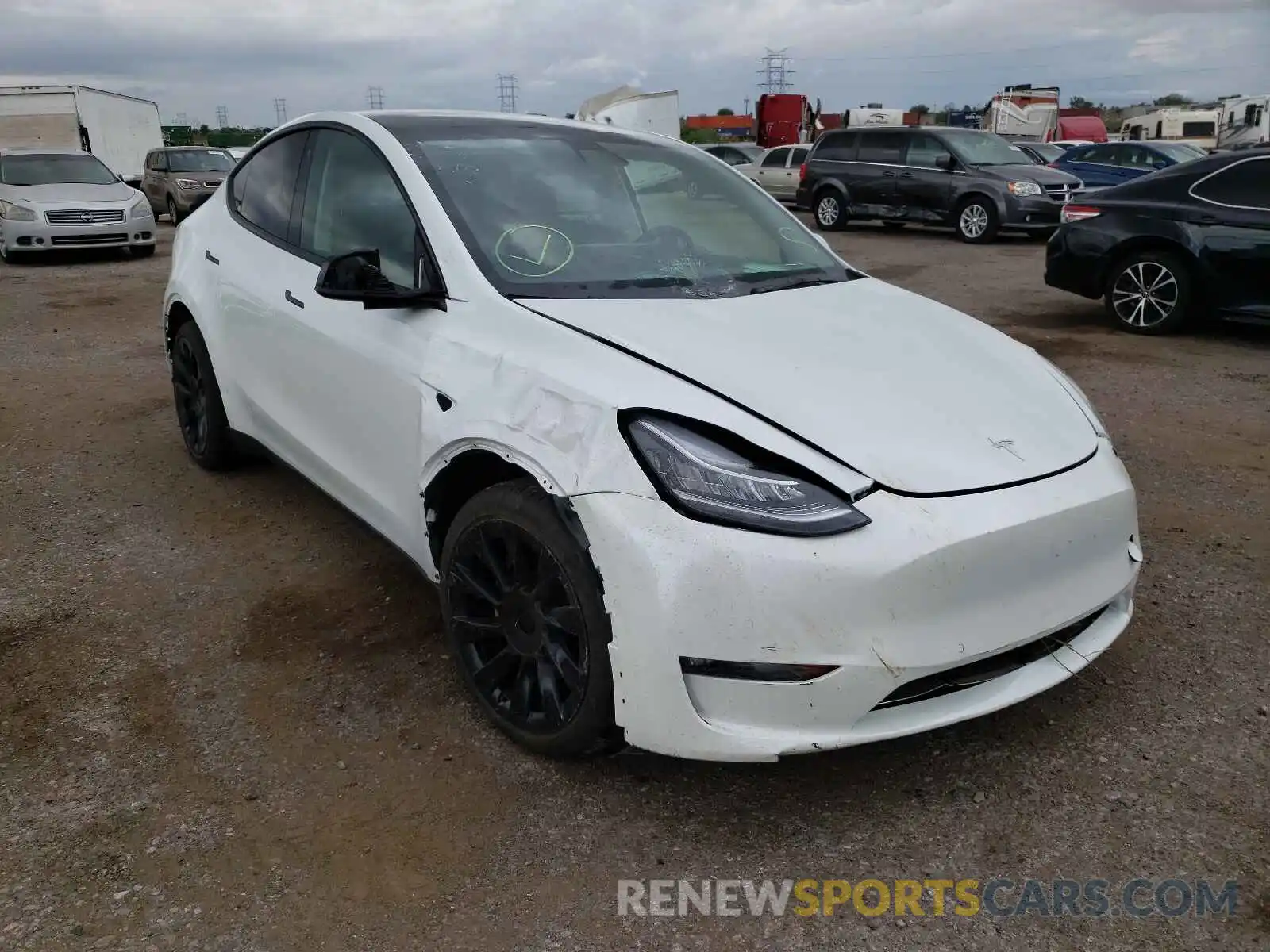 1 Фотография поврежденного автомобиля 5YJYGDEE8MF204000 TESLA MODEL Y 2021