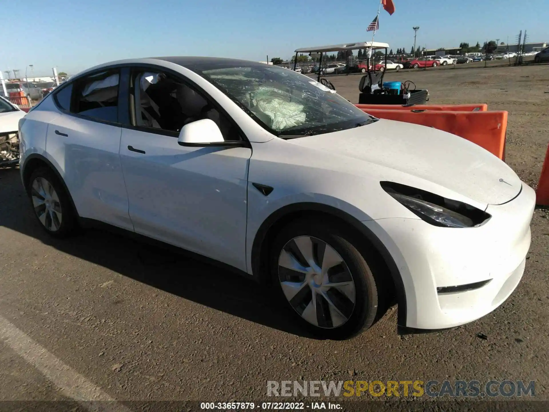 1 Фотография поврежденного автомобиля 5YJYGDEE8MF213733 TESLA MODEL Y 2021