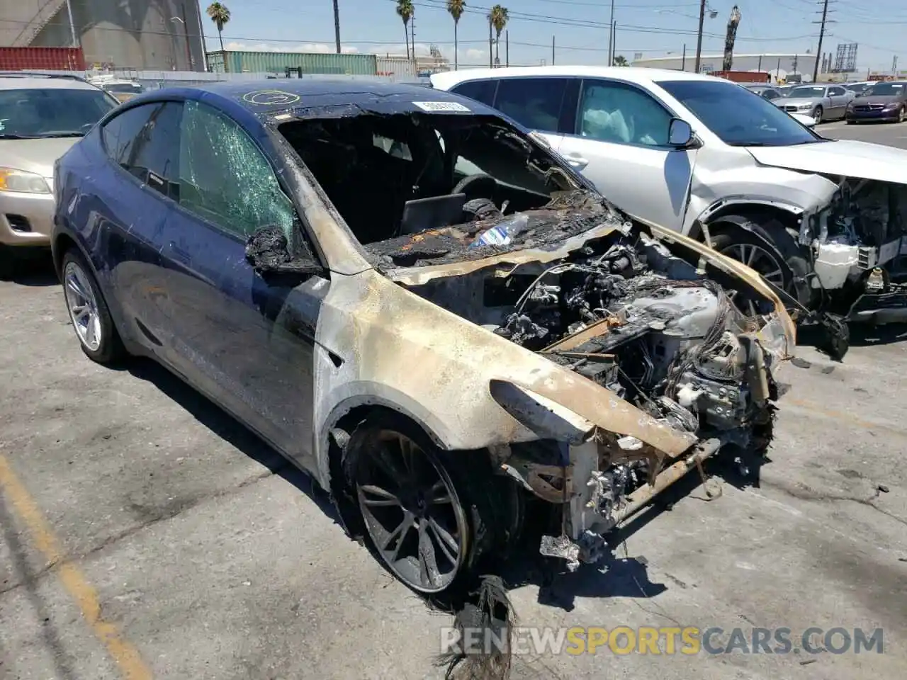 1 Photograph of a damaged car 5YJYGDEE8MF214347 TESLA MODEL Y 2021