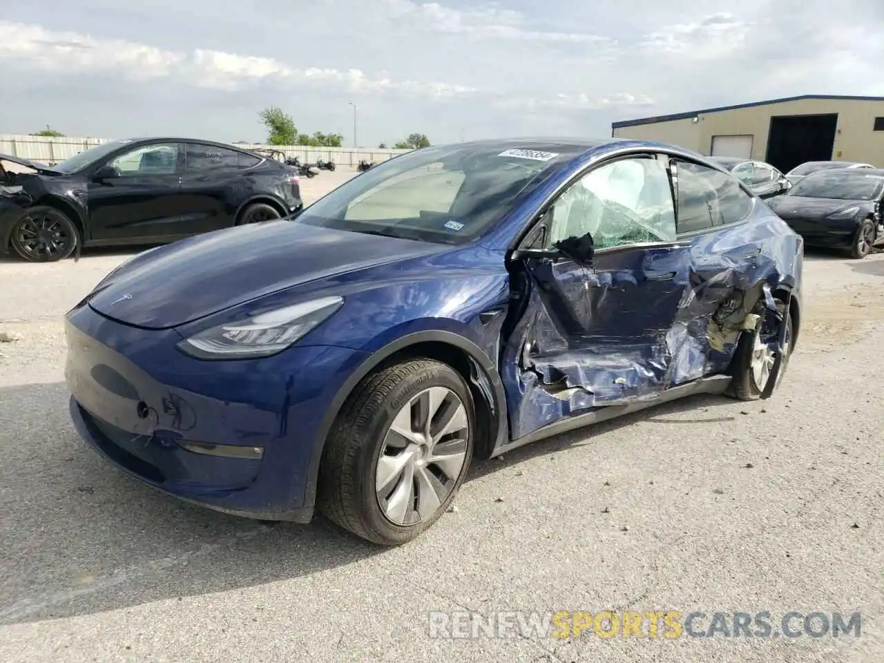 1 Photograph of a damaged car 5YJYGDEE8MF217796 TESLA MODEL Y 2021