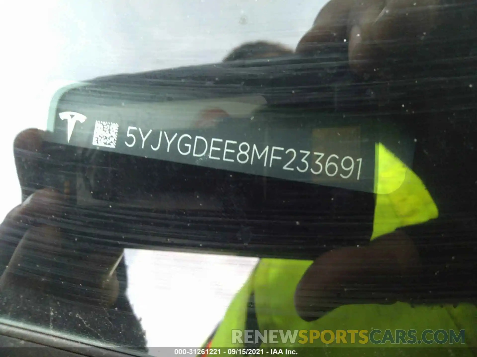 9 Photograph of a damaged car 5YJYGDEE8MF233691 TESLA MODEL Y 2021