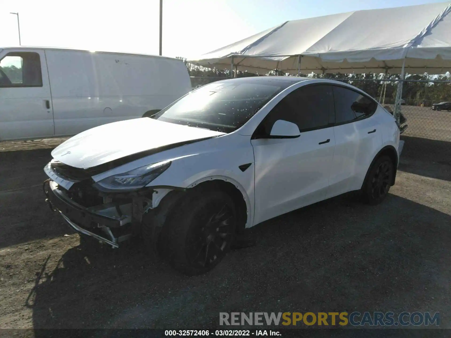 2 Photograph of a damaged car 5YJYGDEE8MF244982 TESLA MODEL Y 2021