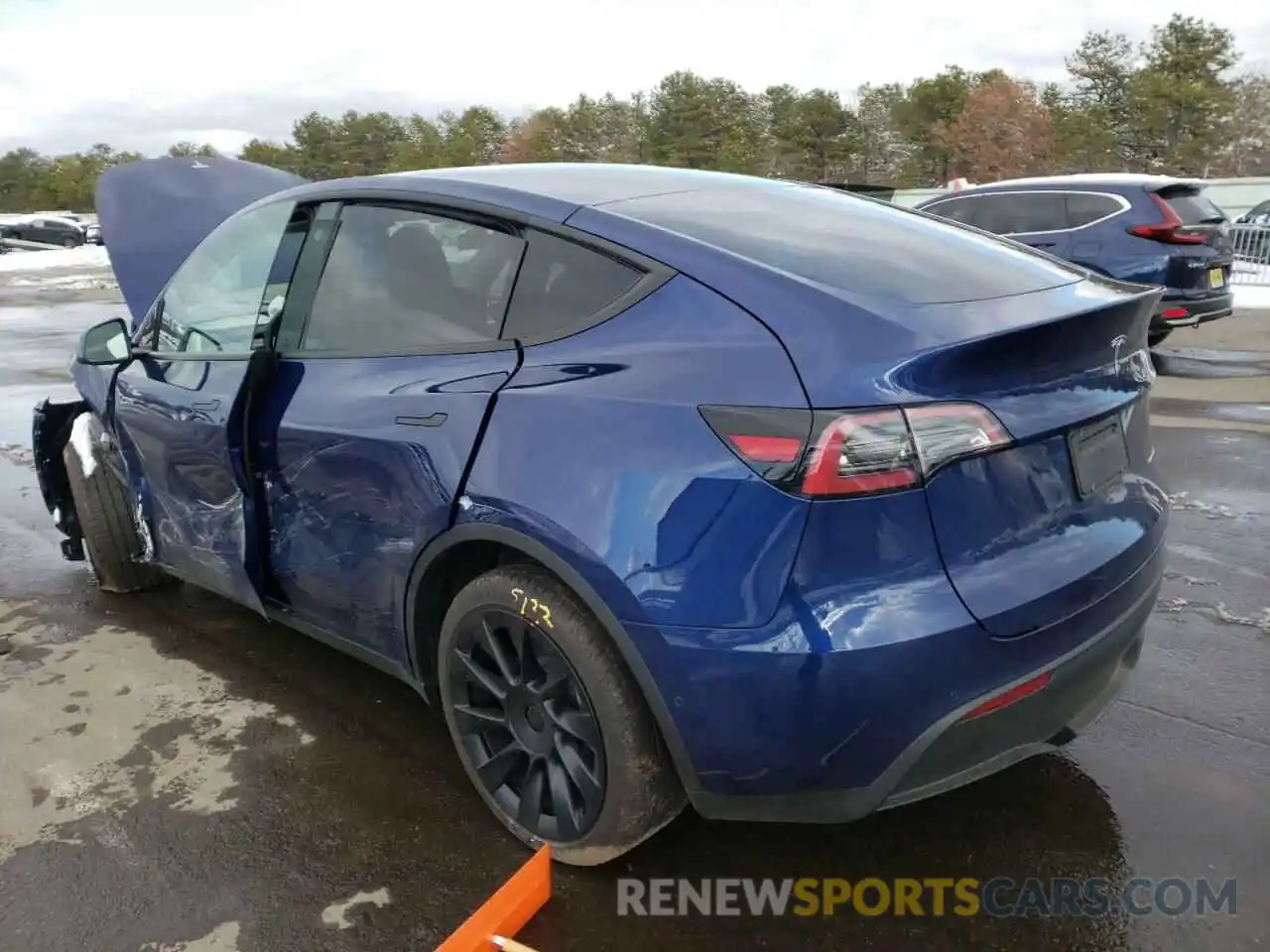 3 Photograph of a damaged car 5YJYGDEE8MF250961 TESLA MODEL Y 2021