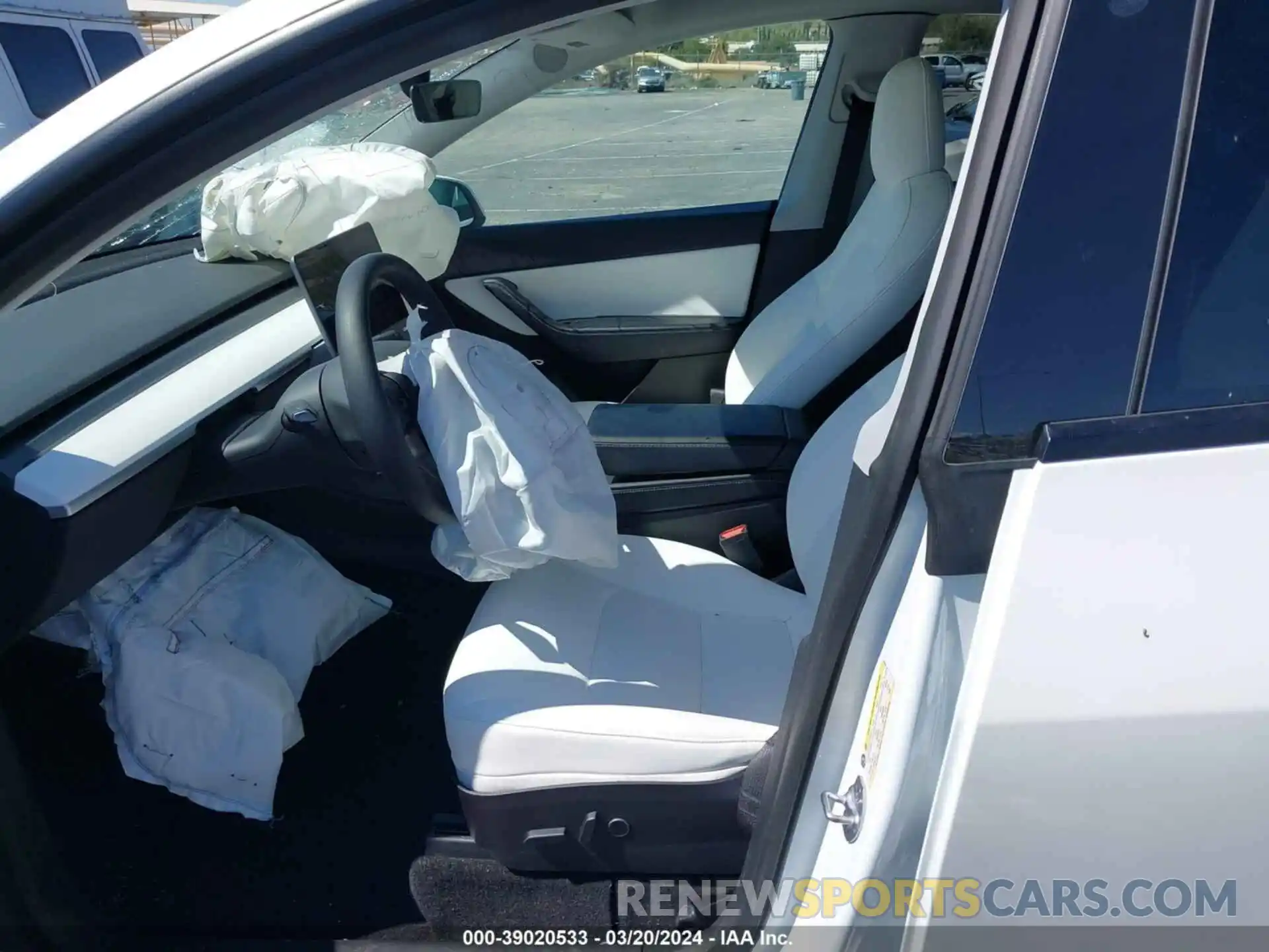 5 Photograph of a damaged car 5YJYGDEE8MF257926 TESLA MODEL Y 2021