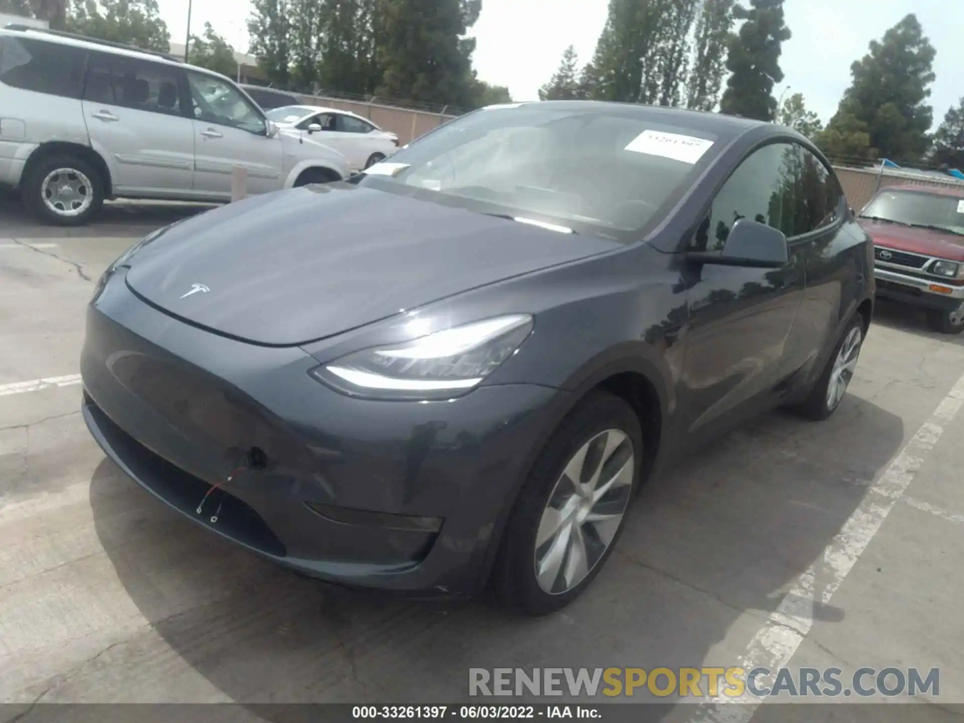 2 Photograph of a damaged car 5YJYGDEE8MF282096 TESLA MODEL Y 2021