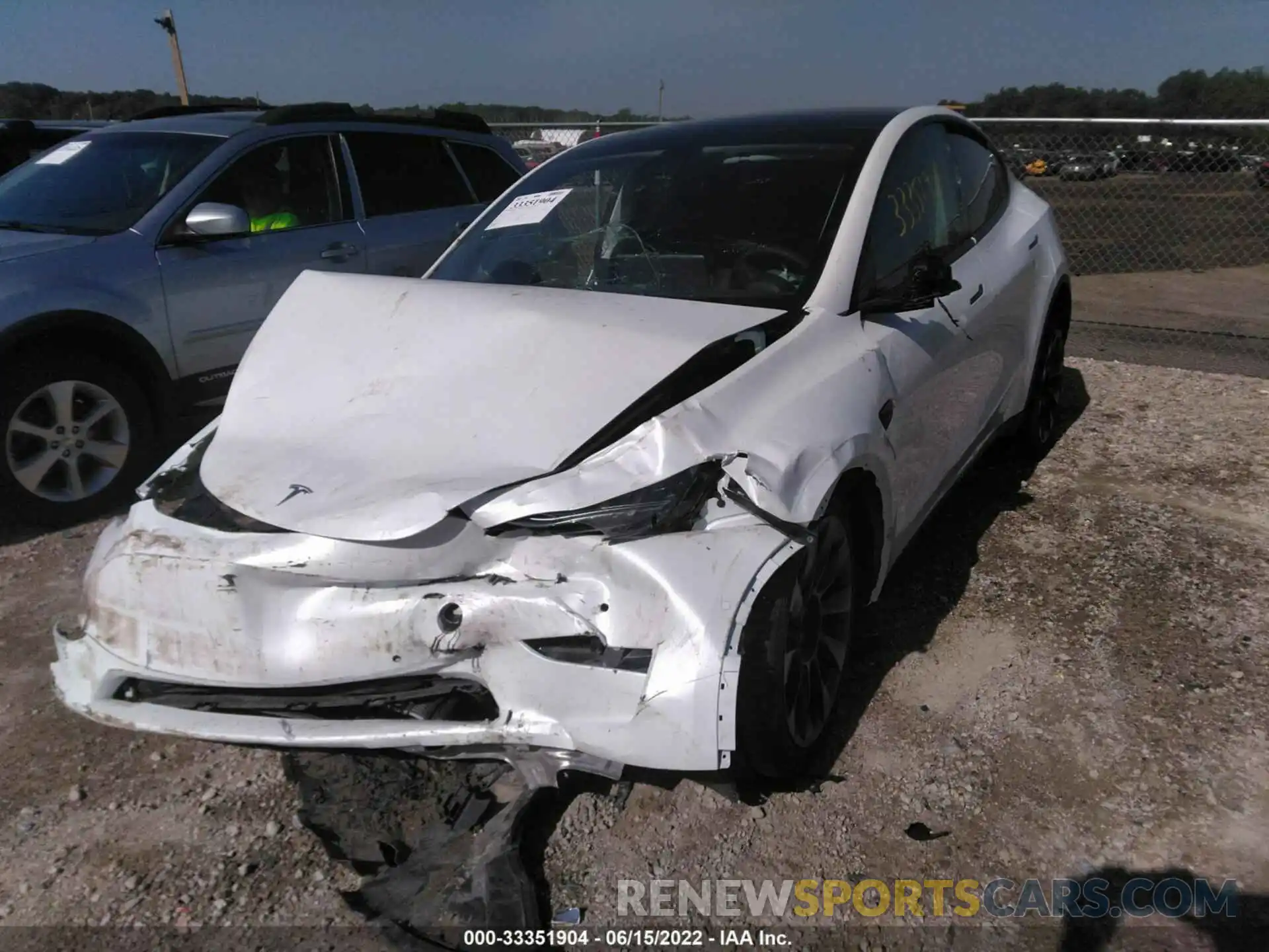 2 Photograph of a damaged car 5YJYGDEE8MF300001 TESLA MODEL Y 2021