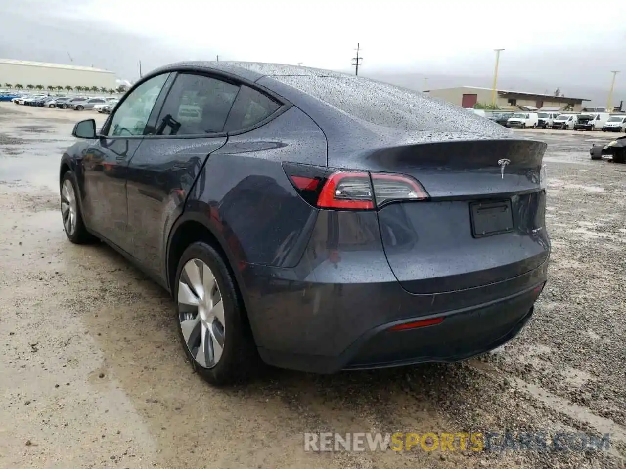 3 Photograph of a damaged car 5YJYGDEE9MF064734 TESLA MODEL Y 2021