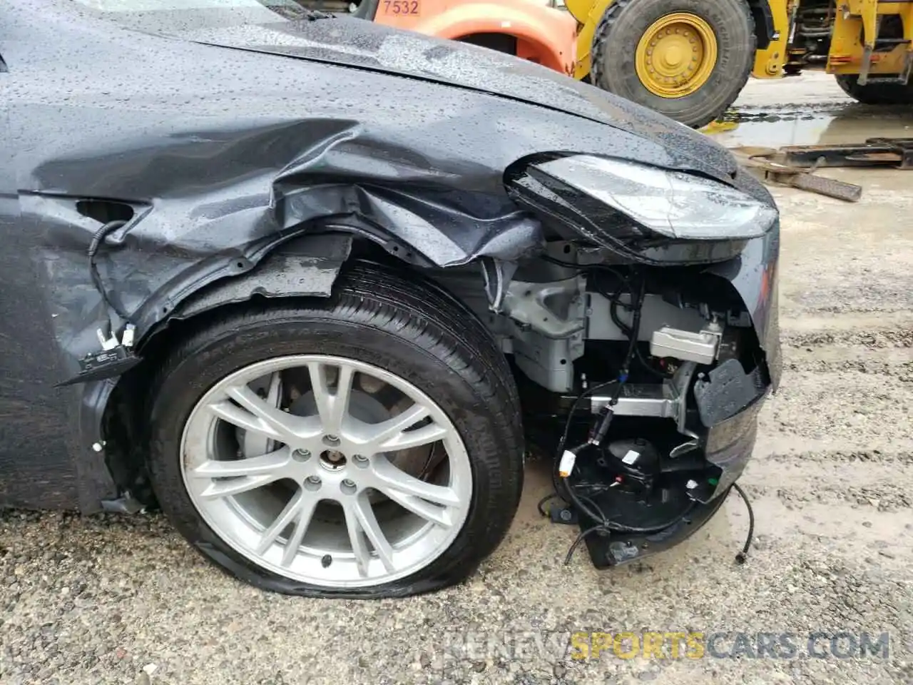 9 Photograph of a damaged car 5YJYGDEE9MF064734 TESLA MODEL Y 2021