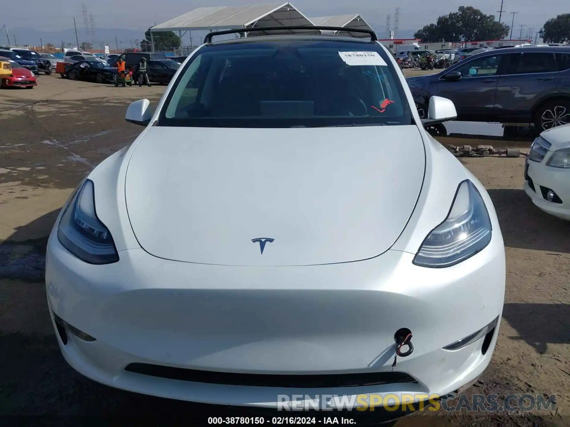 13 Photograph of a damaged car 5YJYGDEE9MF084742 TESLA MODEL Y 2021