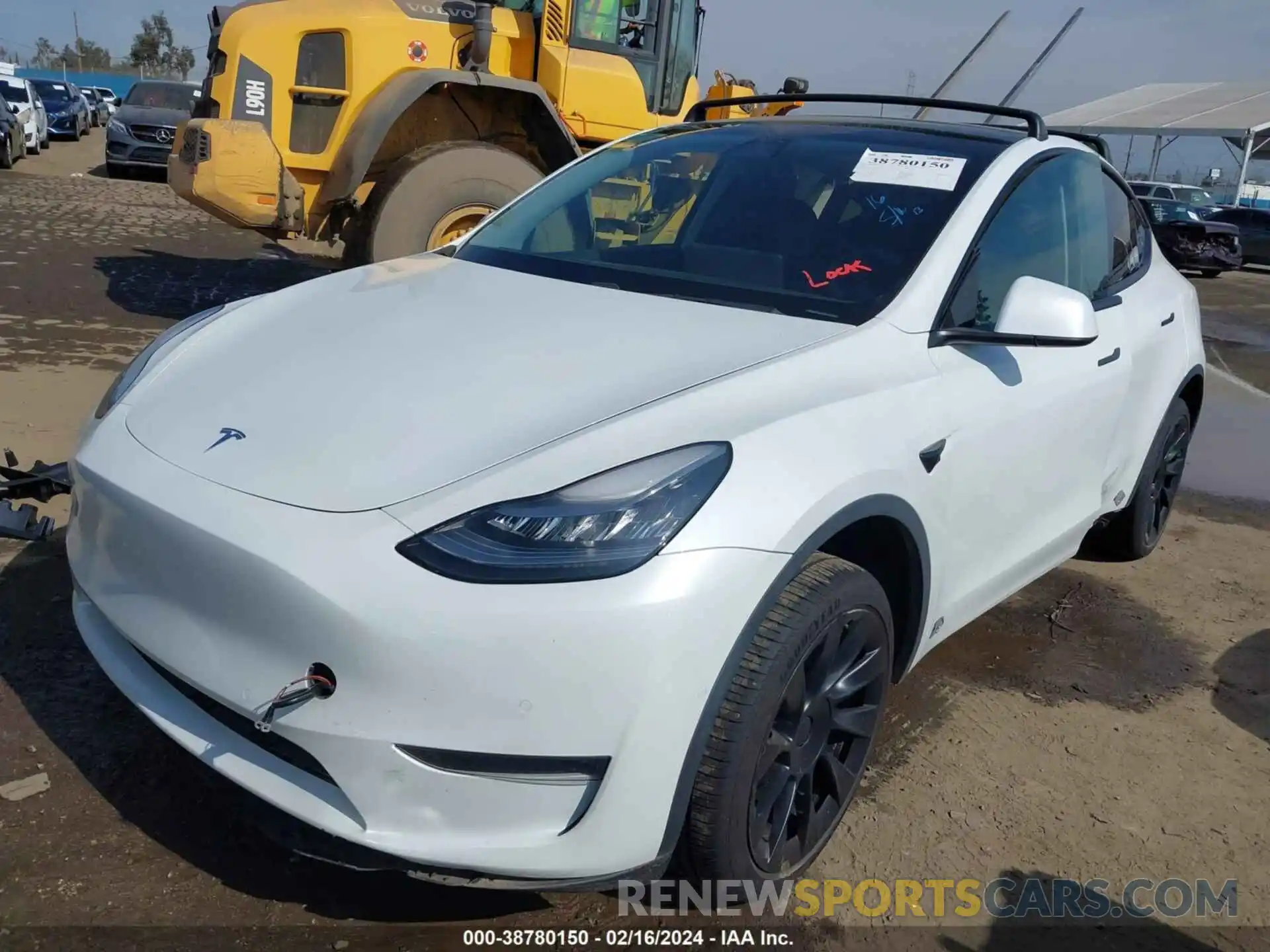 2 Photograph of a damaged car 5YJYGDEE9MF084742 TESLA MODEL Y 2021