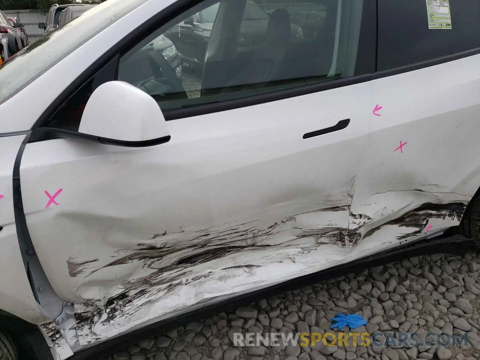 10 Photograph of a damaged car 5YJYGDEE9MF090671 TESLA MODEL Y 2021