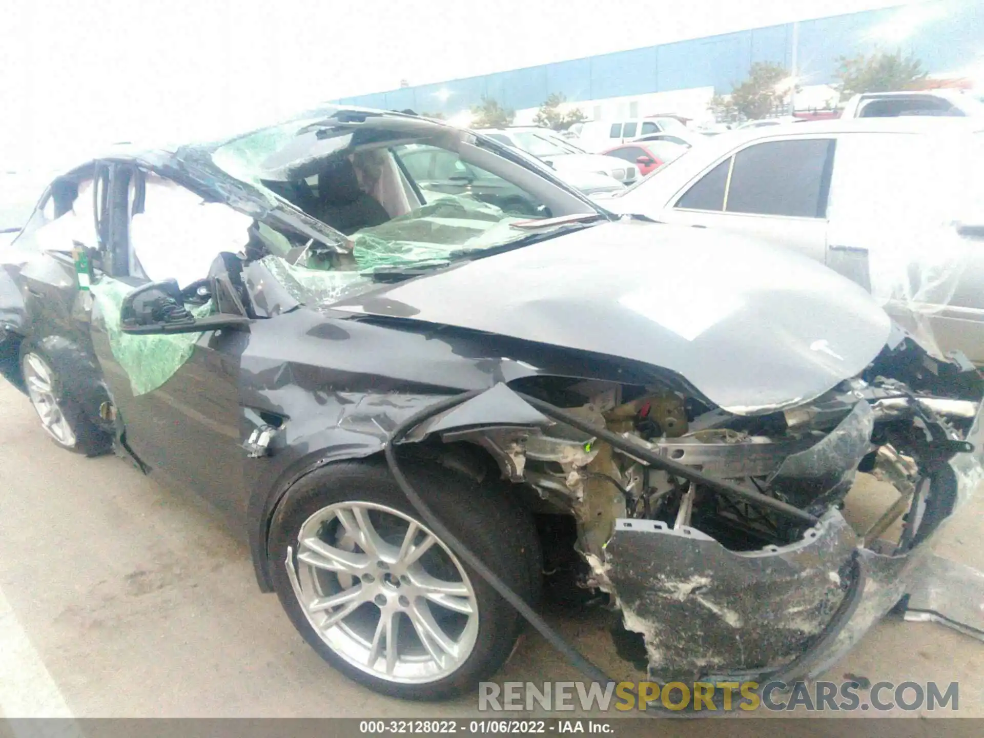 6 Photograph of a damaged car 5YJYGDEE9MF093800 TESLA MODEL Y 2021