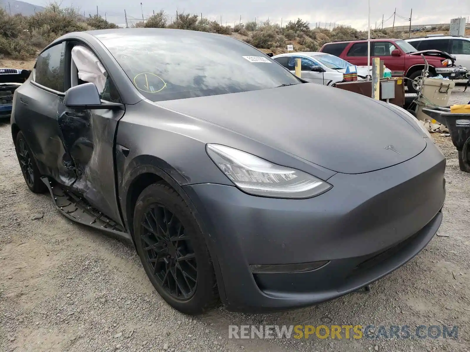 1 Photograph of a damaged car 5YJYGDEE9MF094610 TESLA MODEL Y 2021