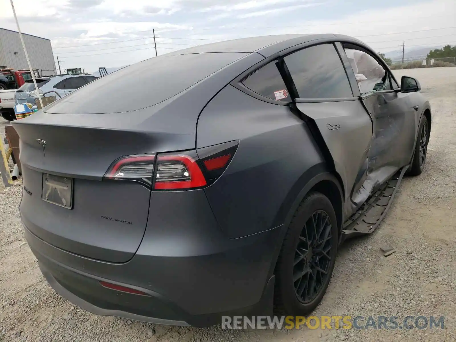 4 Фотография поврежденного автомобиля 5YJYGDEE9MF094610 TESLA MODEL Y 2021