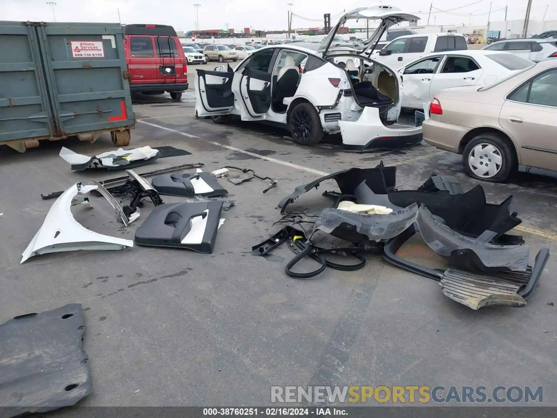 12 Photograph of a damaged car 5YJYGDEE9MF095837 TESLA MODEL Y 2021