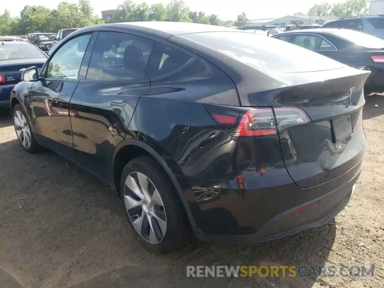 3 Photograph of a damaged car 5YJYGDEE9MF101023 TESLA MODEL Y 2021