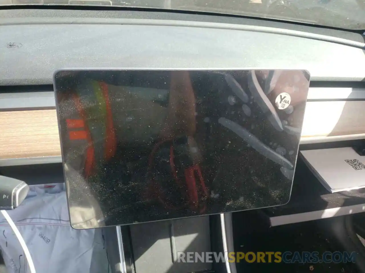 9 Photograph of a damaged car 5YJYGDEE9MF101023 TESLA MODEL Y 2021