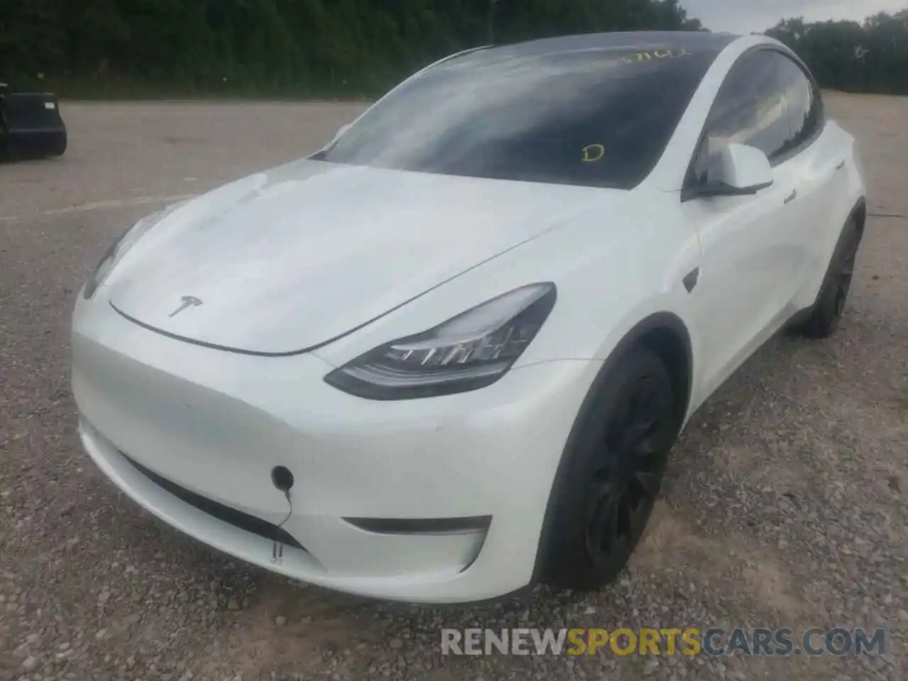 2 Photograph of a damaged car 5YJYGDEE9MF113267 TESLA MODEL Y 2021