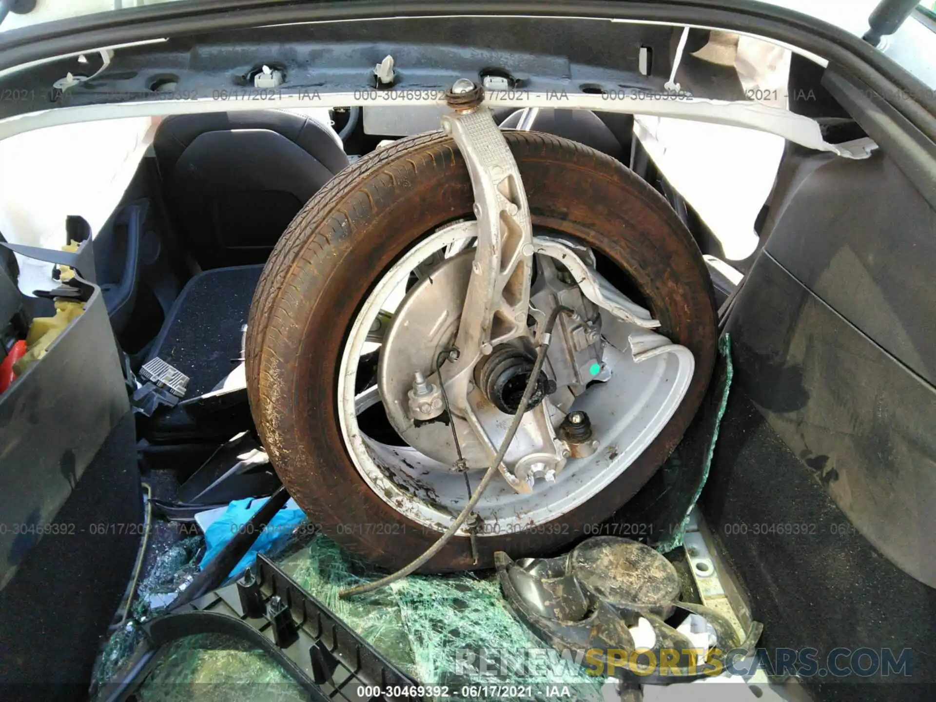 11 Photograph of a damaged car 5YJYGDEE9MF124883 TESLA MODEL Y 2021