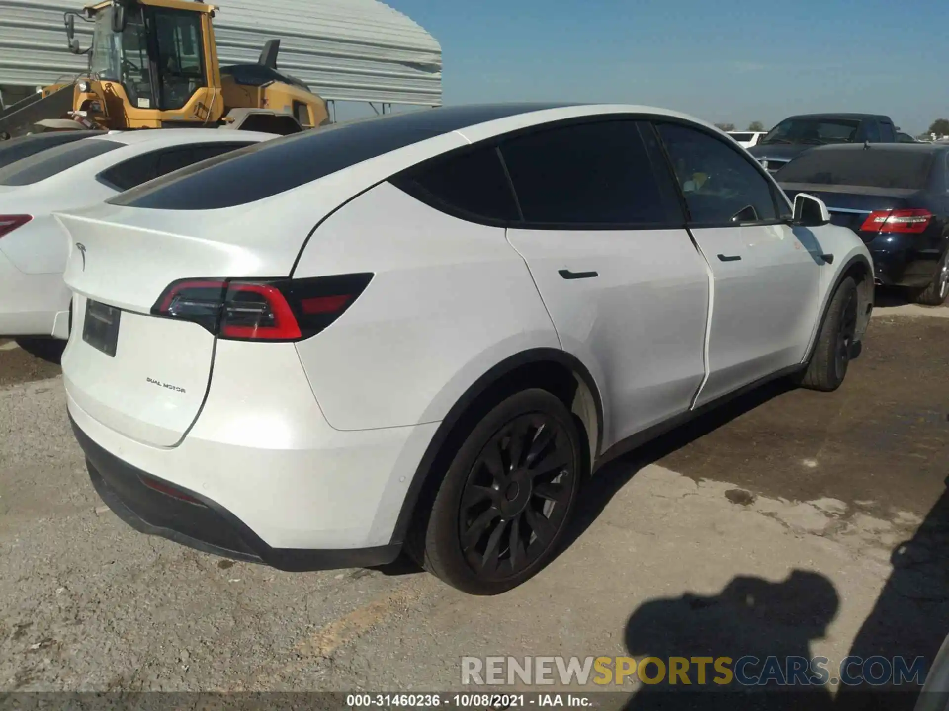 4 Photograph of a damaged car 5YJYGDEE9MF125158 TESLA MODEL Y 2021